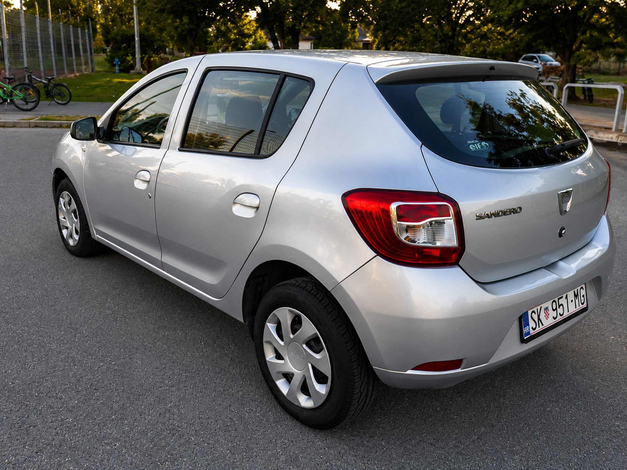 Dacia Sandero 1.5 dCi – 2014. – REGISTRIRAN GODINU DANA, fotografija 4