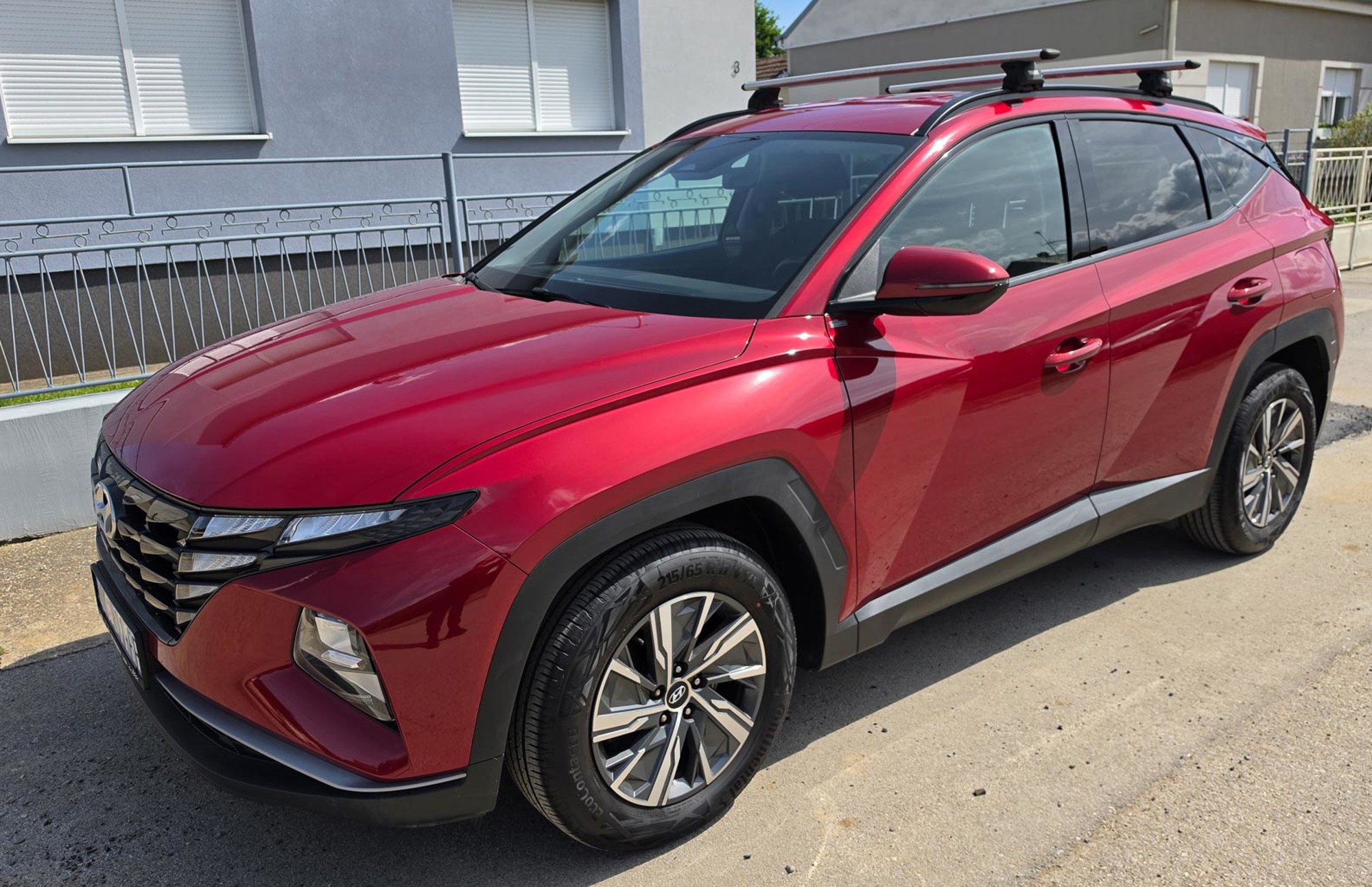 Hyundai Tucson 1,6T samo 31 000 km. Prvi vlasnik prodaje osobno!, fotografija 3