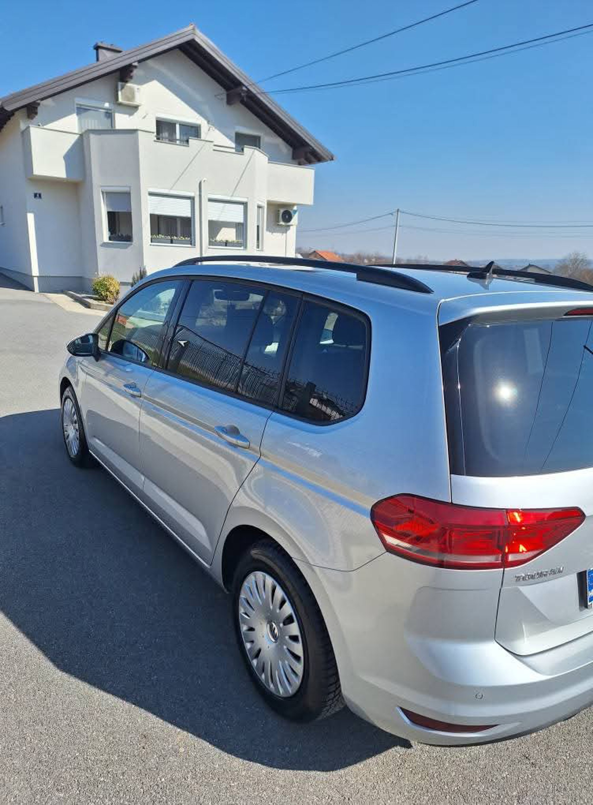 VW Touran, 2020g, DSG, TOP STANJE, fotografija 3