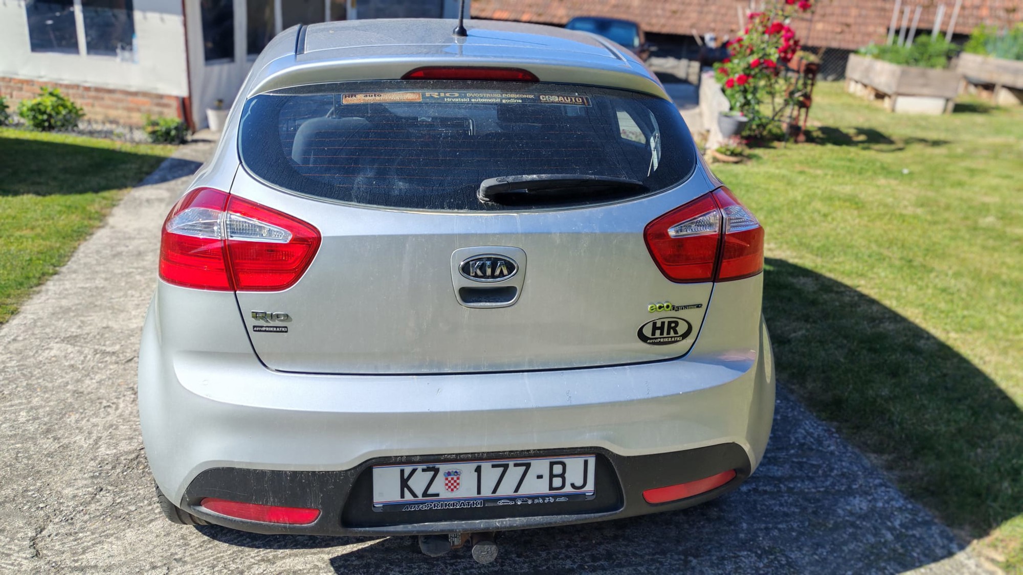 Kia Rio 1.1 CRDI 2012. god, klima, kuka, prvi vlasnik, zimske gume, registriran do siječnja.2027., pogled izvana - slika 4