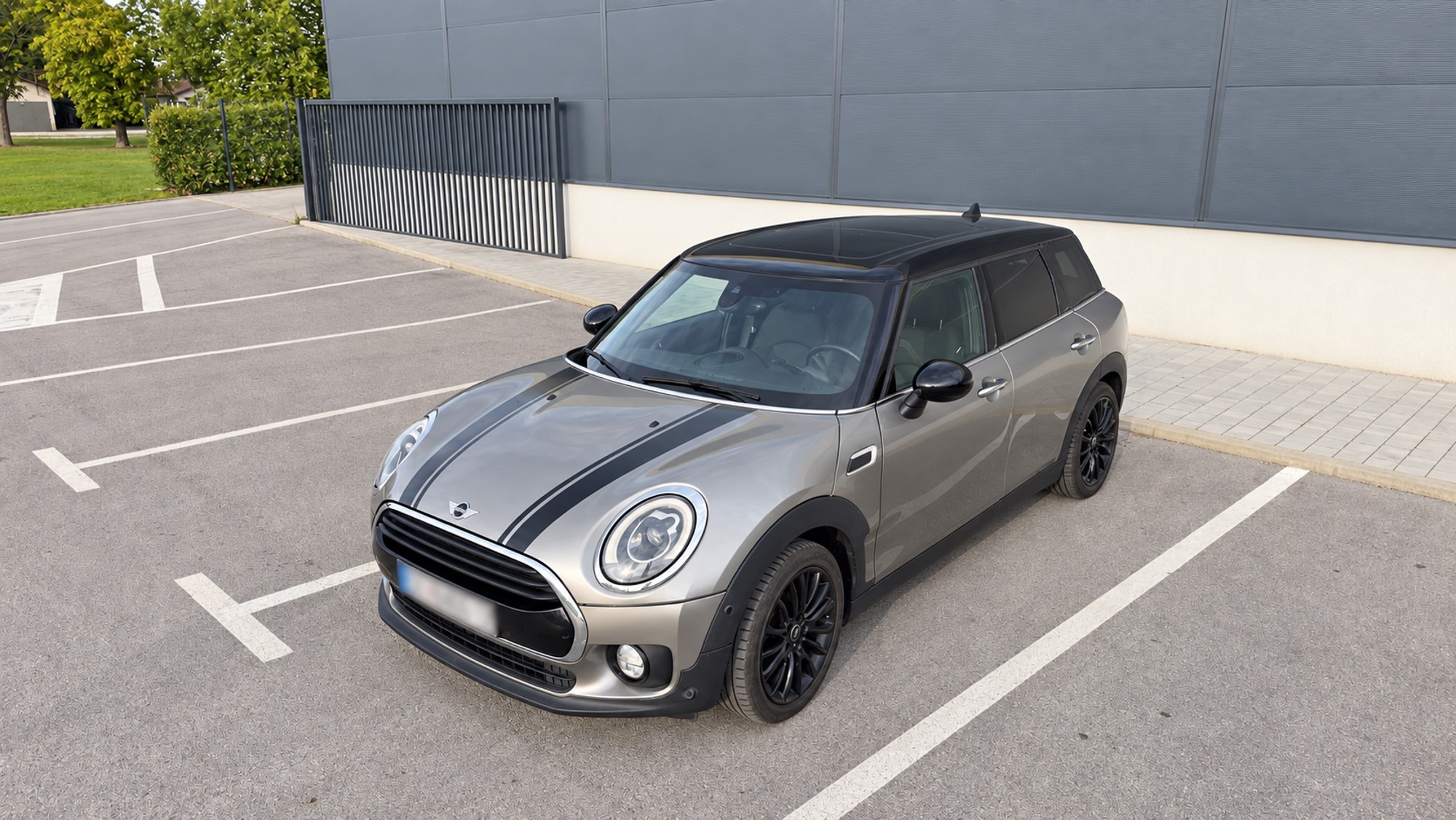 MINI Clubman Cooper D 2.0 150 KS automatik – Chili, panorama, ACC, kompletna servisna povijest, fotografija 2
