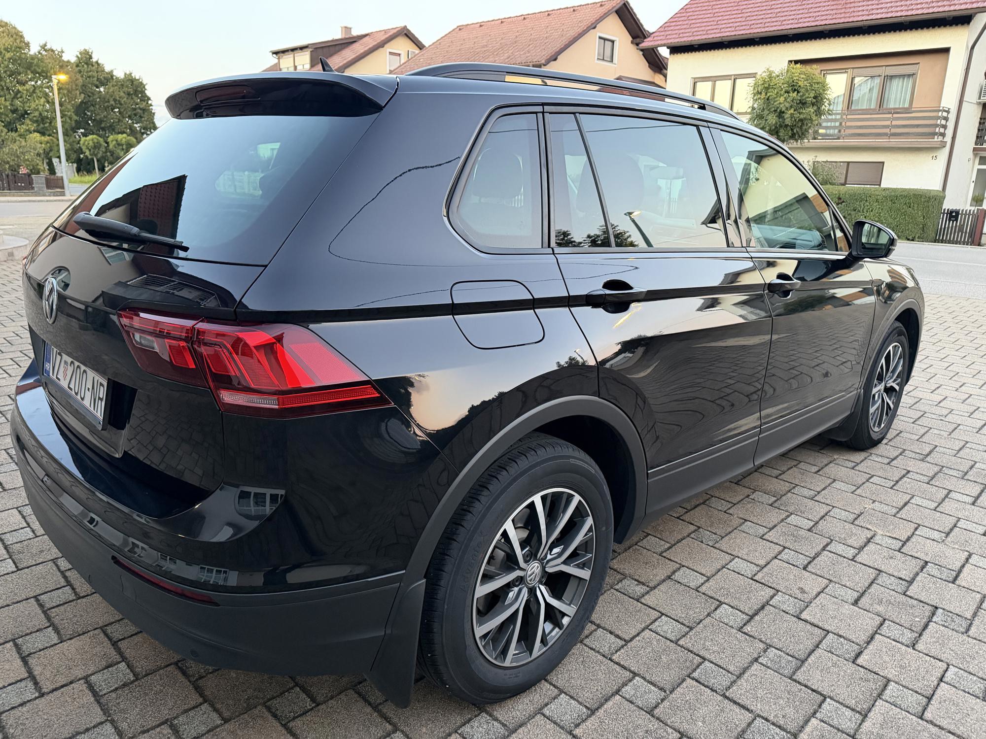 Volkswagen Tiguan 2.0 TDI – 2018. godište, fotografija 4