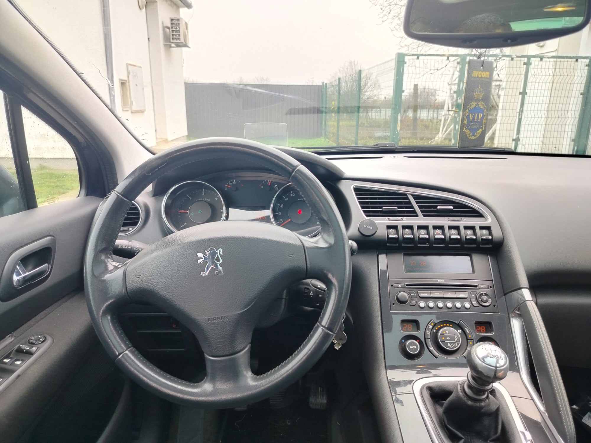 Peugot 3008 2.0 HDI reg. godinu dana, fotografija 12