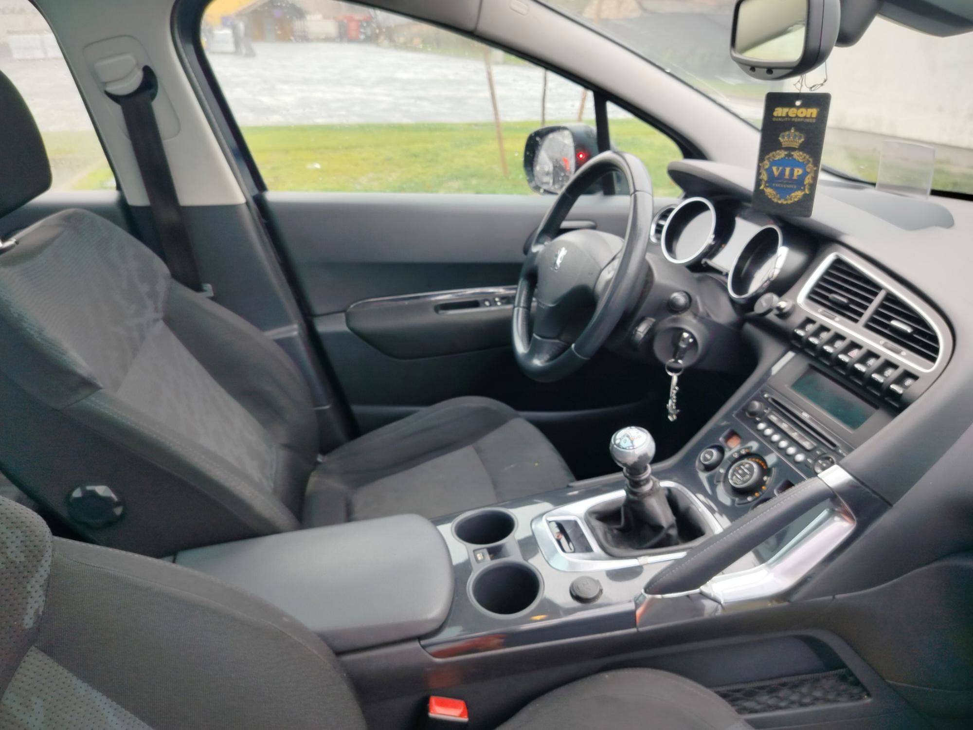 Peugot 3008 2.0 HDI reg. godinu dana, fotografija 7
