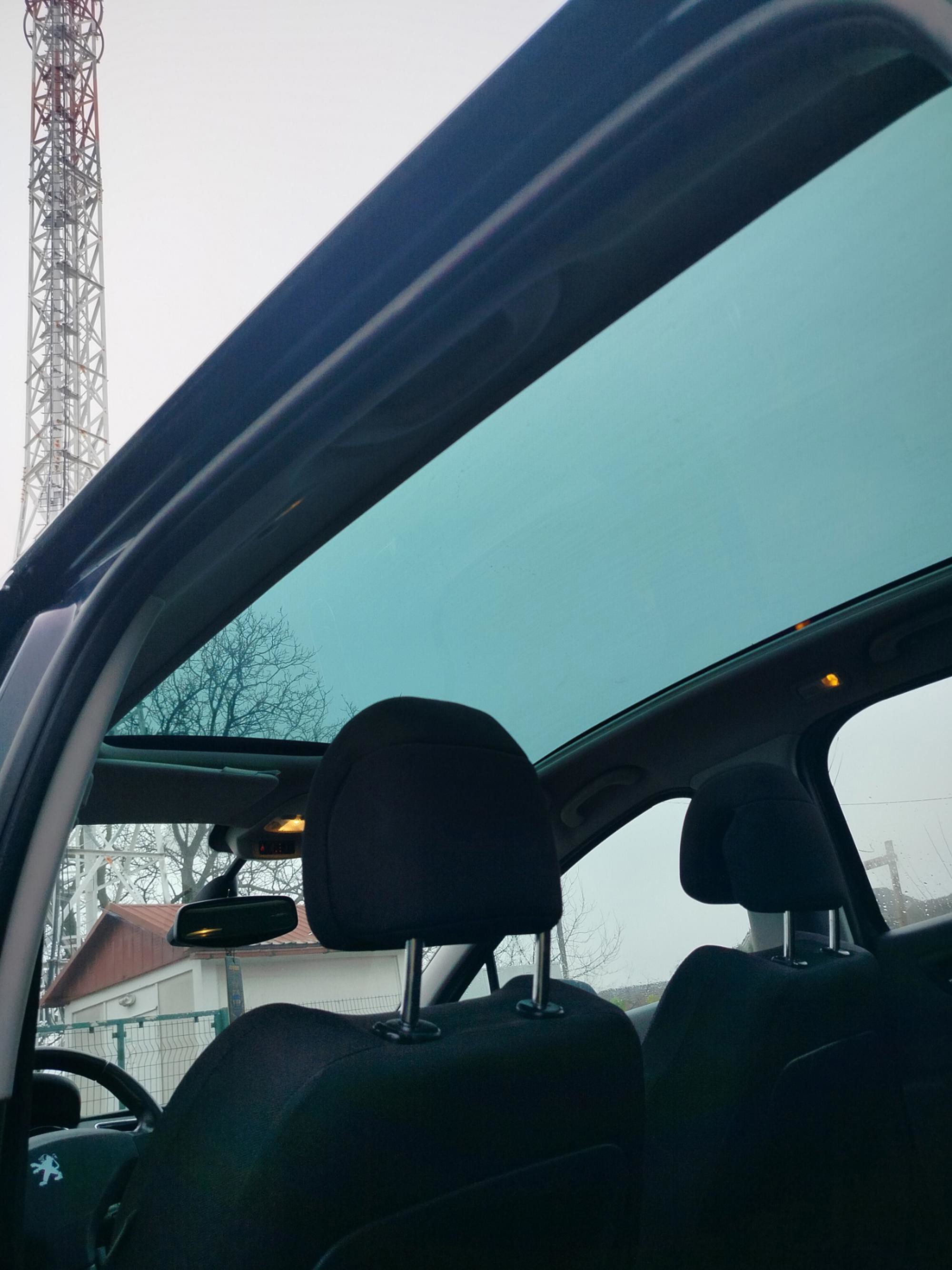 Peugot 3008 2.0 HDI reg. godinu dana, fotografija 11