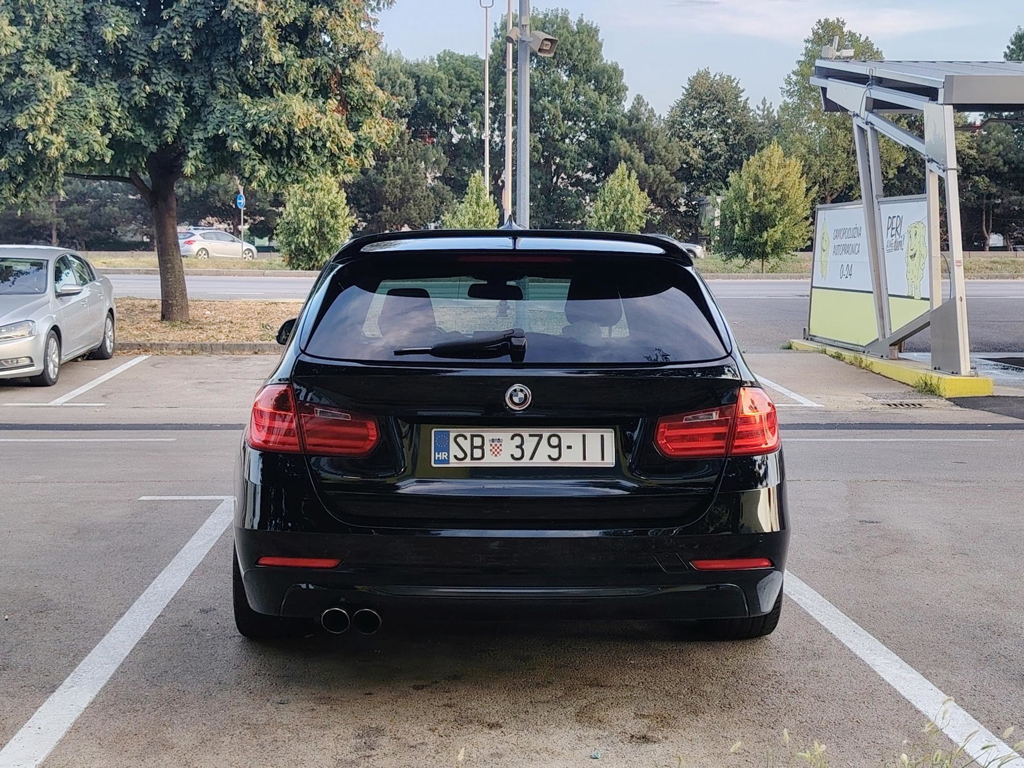 Bmw 318d, sport, odlican, pogled izvana - slika 3