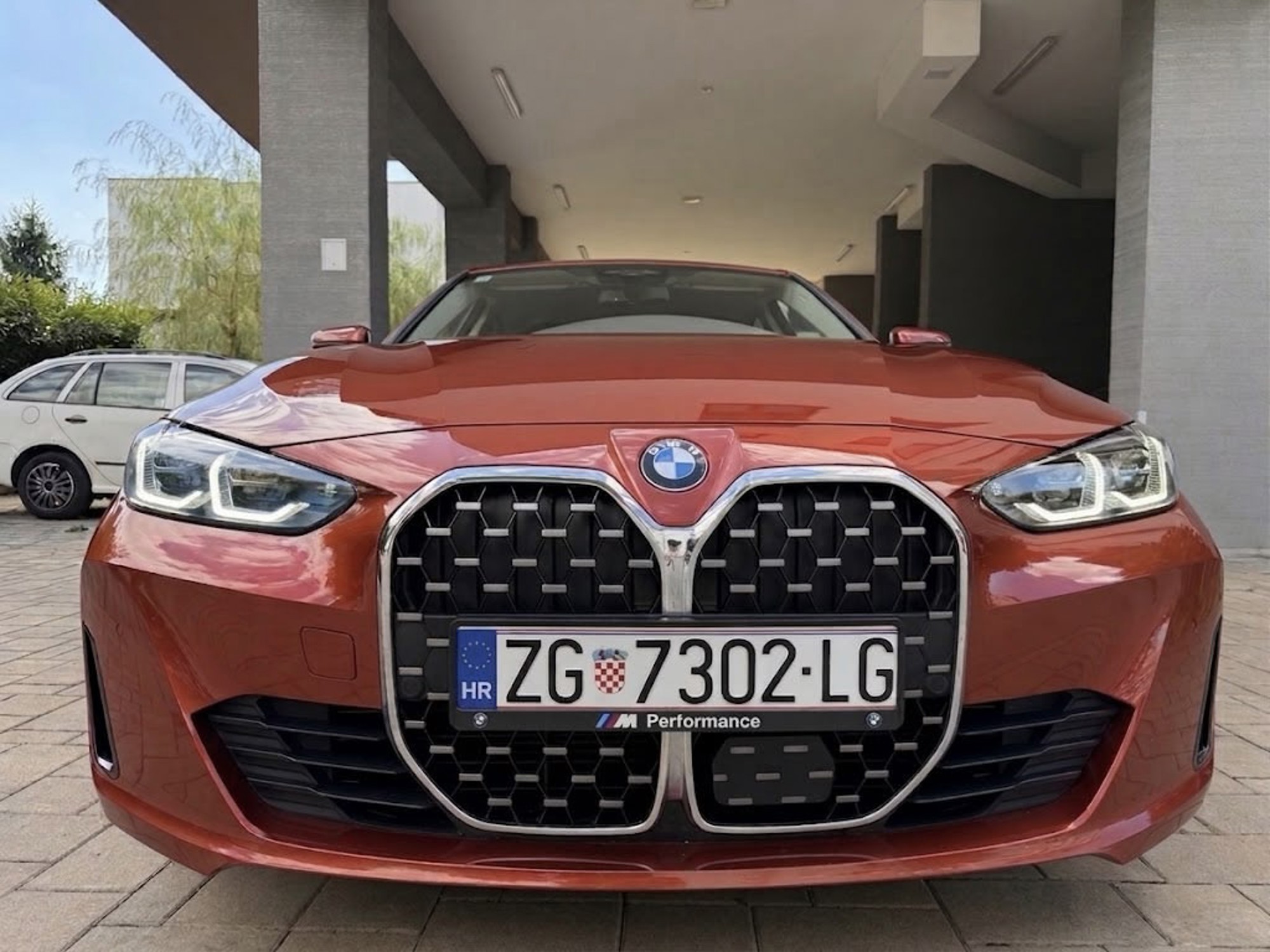 BMW 4 Gran Coupe SPORT 420d automatik 190ks, FULL, VIRTUAL, GRIJANJE VOLANA/SJEDALA, IZUZETNO OČUVAN, fotografija 10