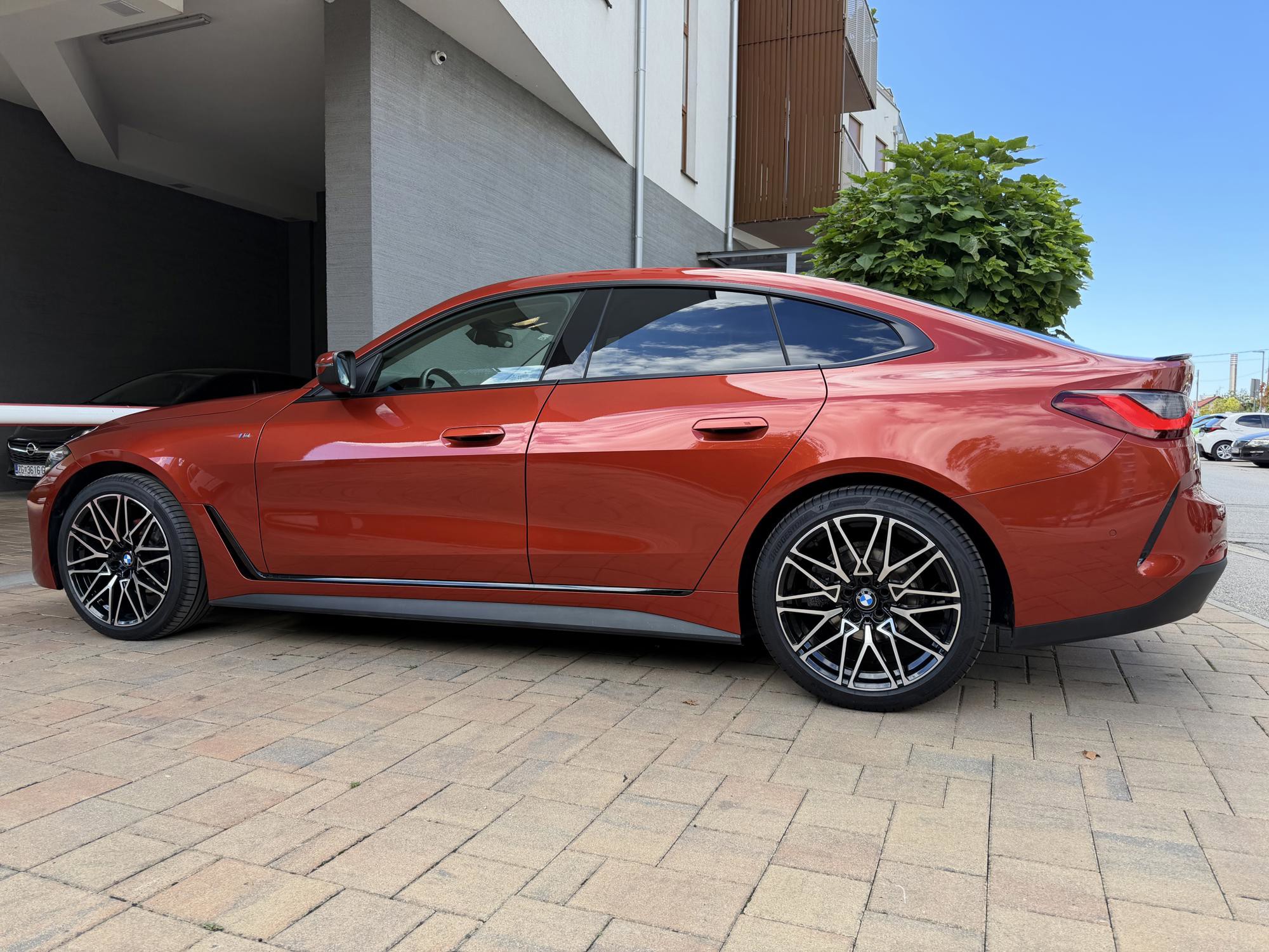 BMW 4 Gran Coupe SPORT 420d automatik 190ks, FULL, VIRTUAL, GRIJANJE VOLANA/SJEDALA, IZUZETNO OČUVAN, fotografija 3
