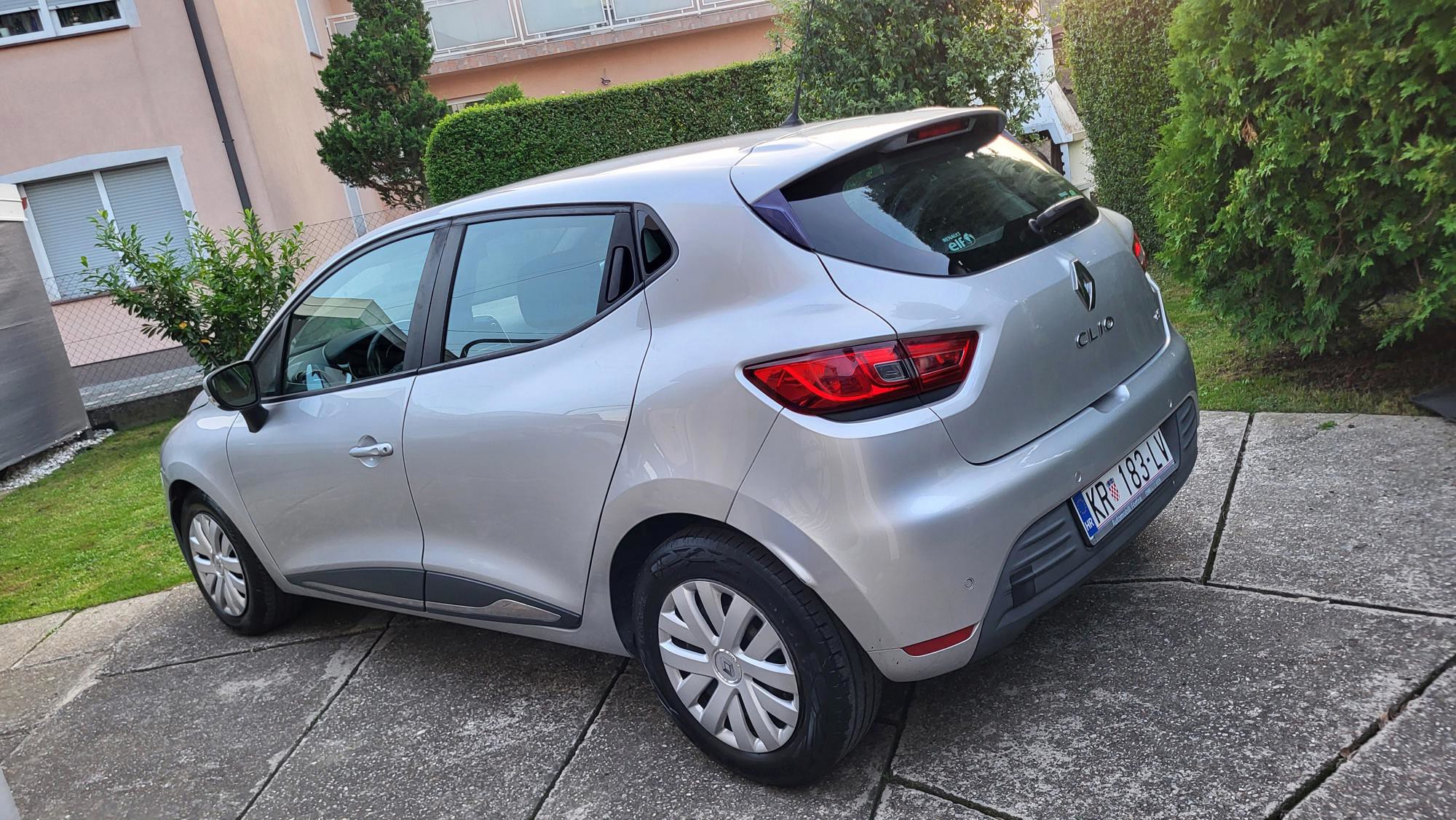 RENAULT CLIO 2017g..1.5 dci..REG 5/27..KLIMA..NAVI..PDC..EPS..MF VOLAN..LED DNEVNA..ODLIČAN..6999 €, fotografija 3