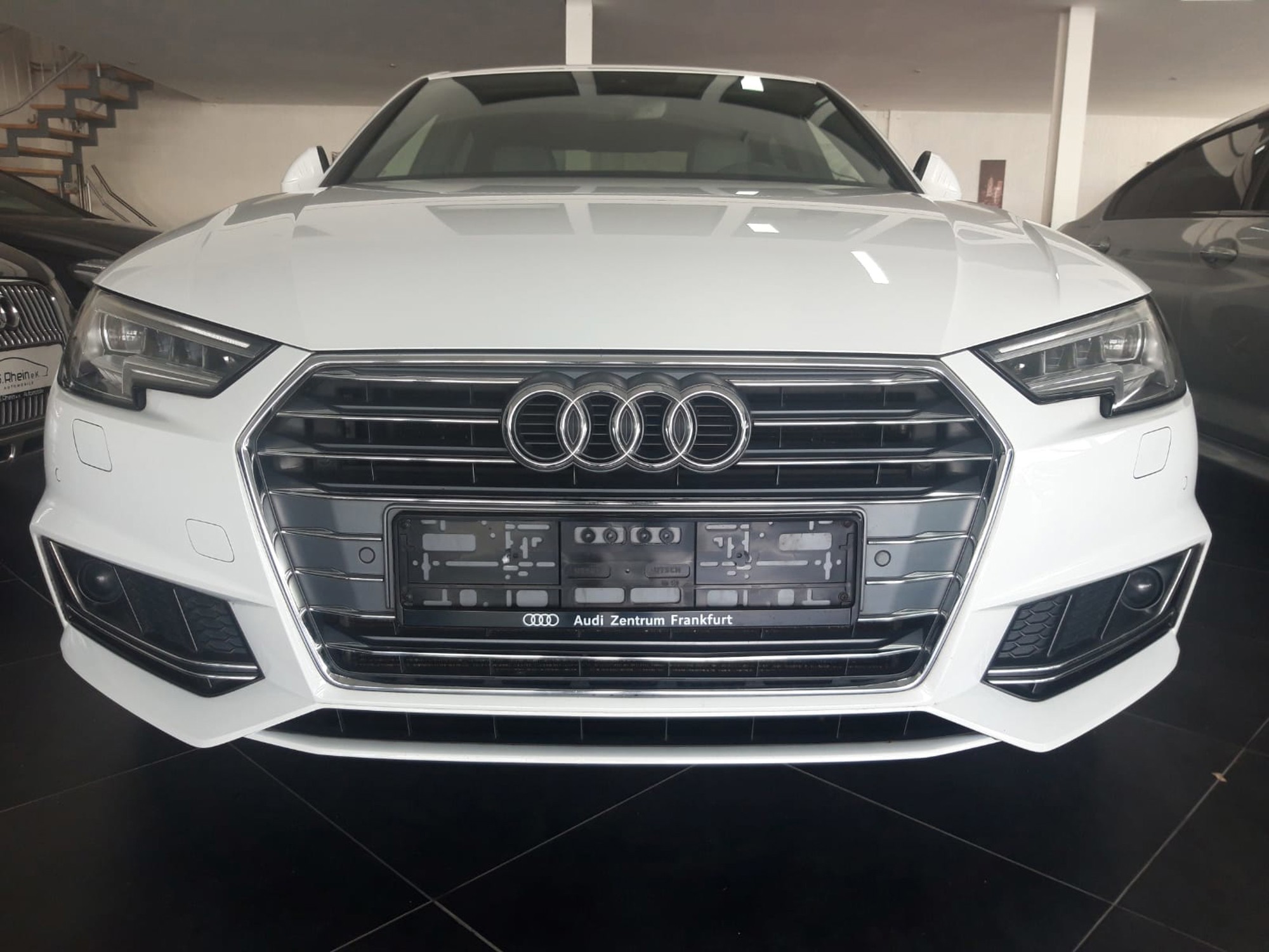 Prodajem AUDI A4 tvornički S line unutarnji i vanjski ( 2.0 TDI 140kw serijski ) 1.Vlasnik, fotografija 2