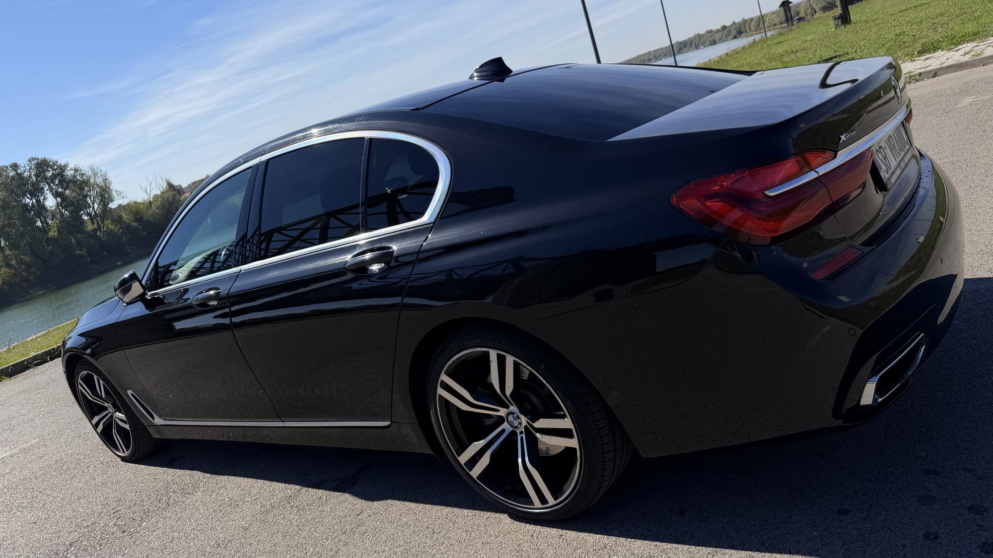 BMW 730d G11 Carbon Core, fotografija 4