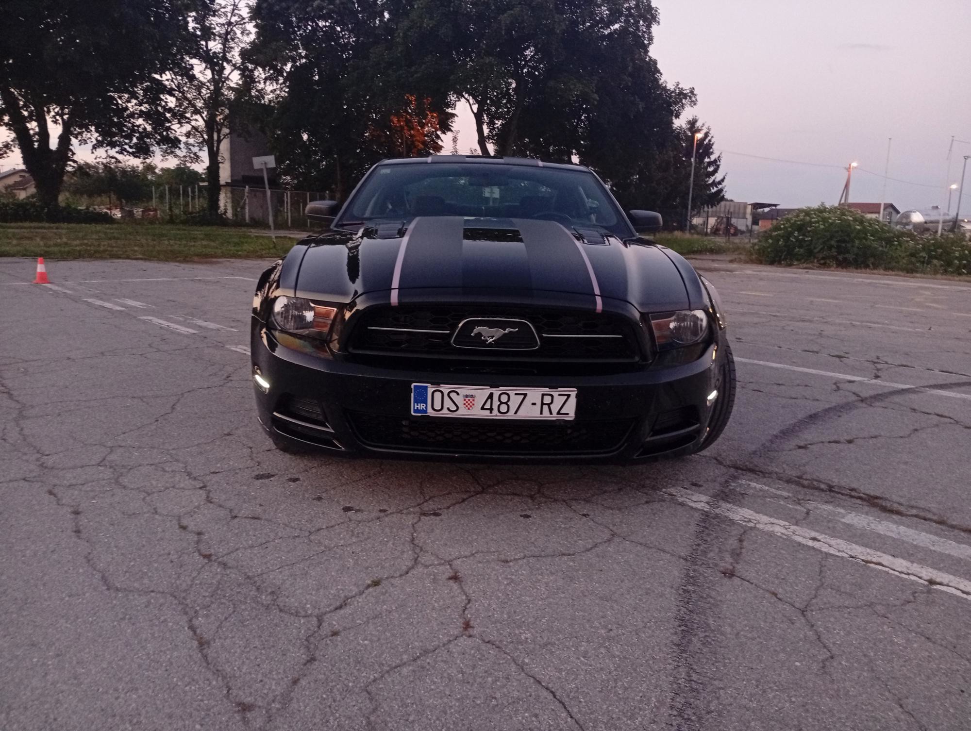 Ford Mustang 3.7 V6 Facelift (2014) – Registriran u RH / Dugogodišnji vlasnik, fotografija 2