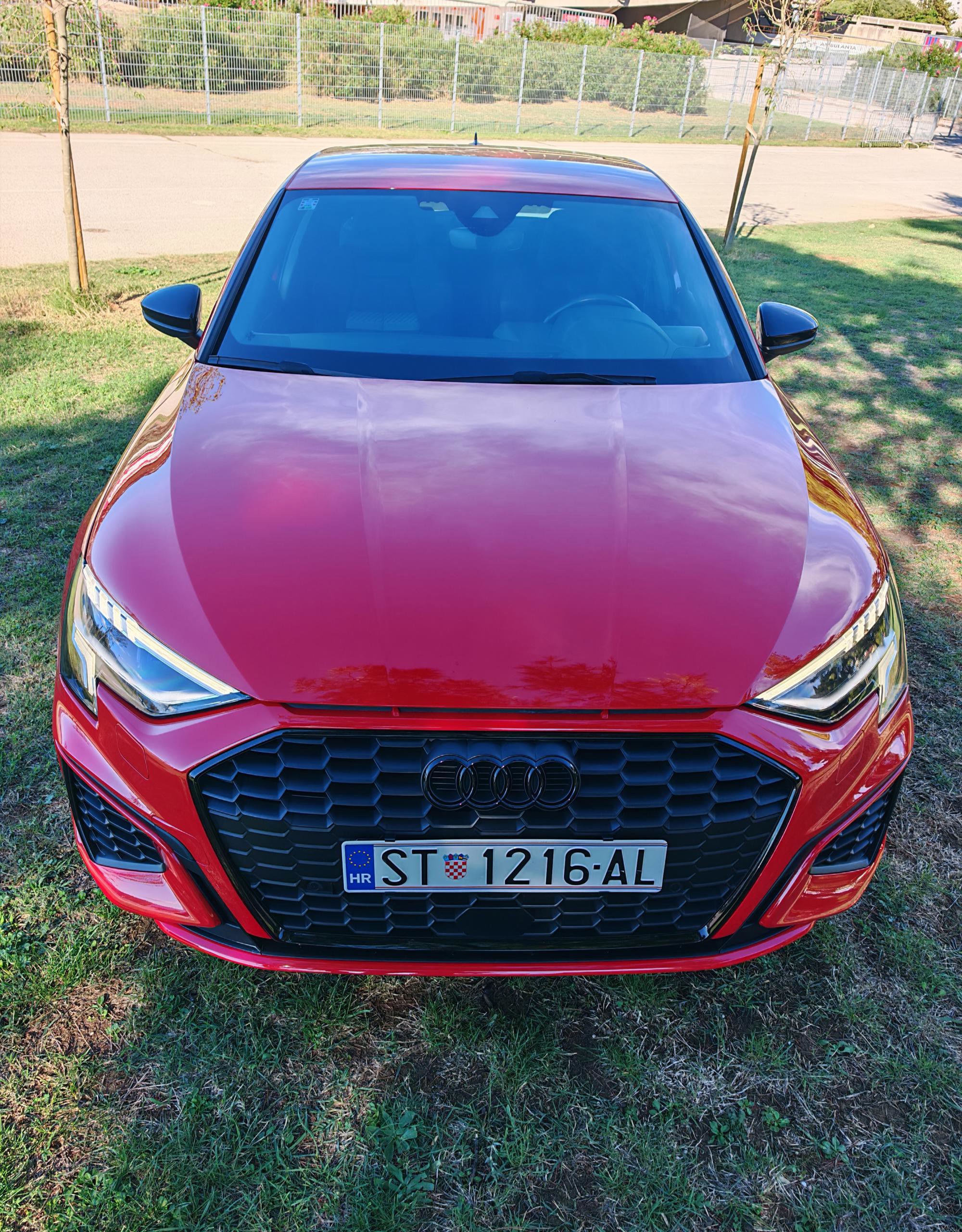 Sniženo! AUDI A3 S-LINE 2023., fotografija 4