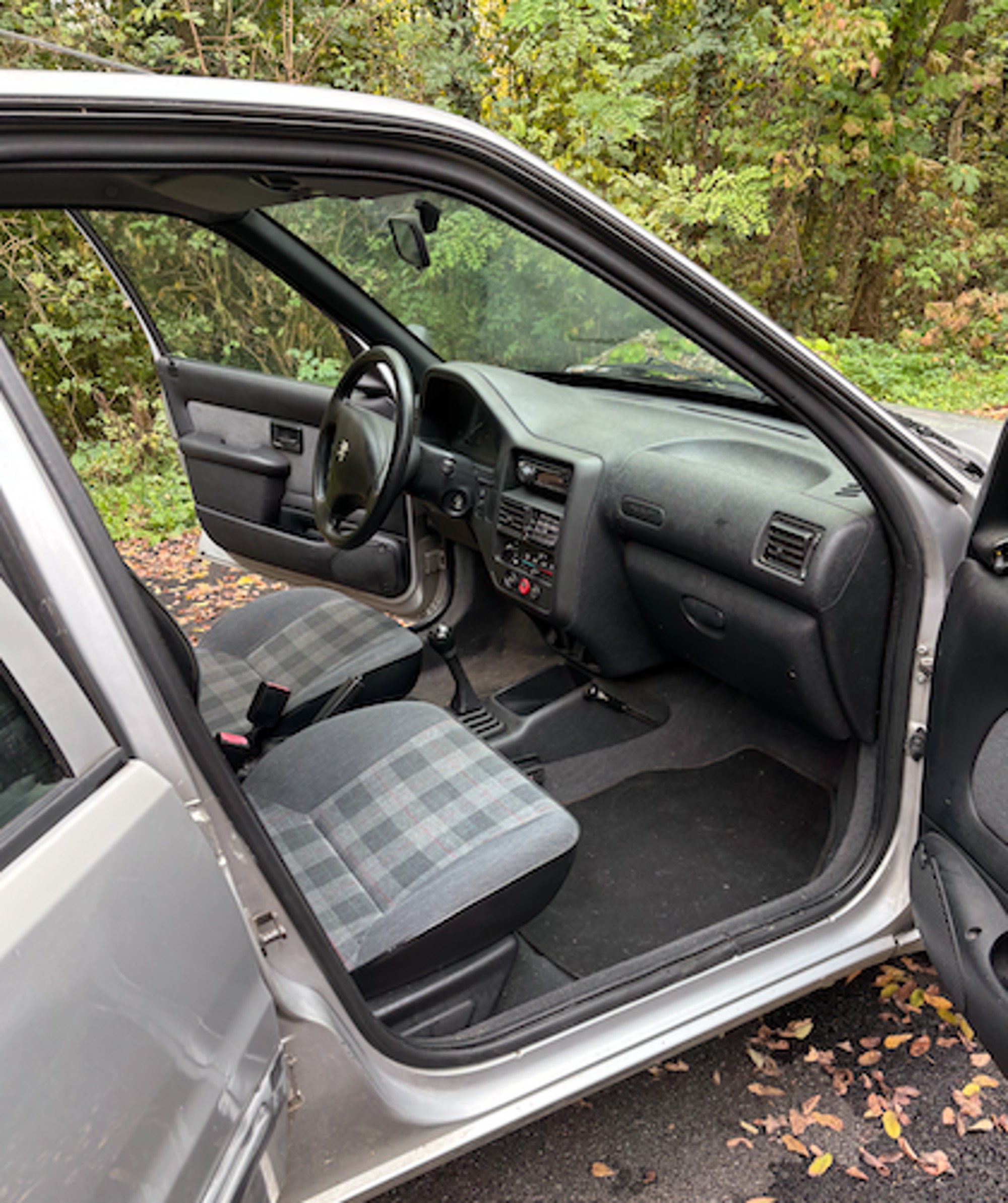 Peugeot 106, fotografija 4
