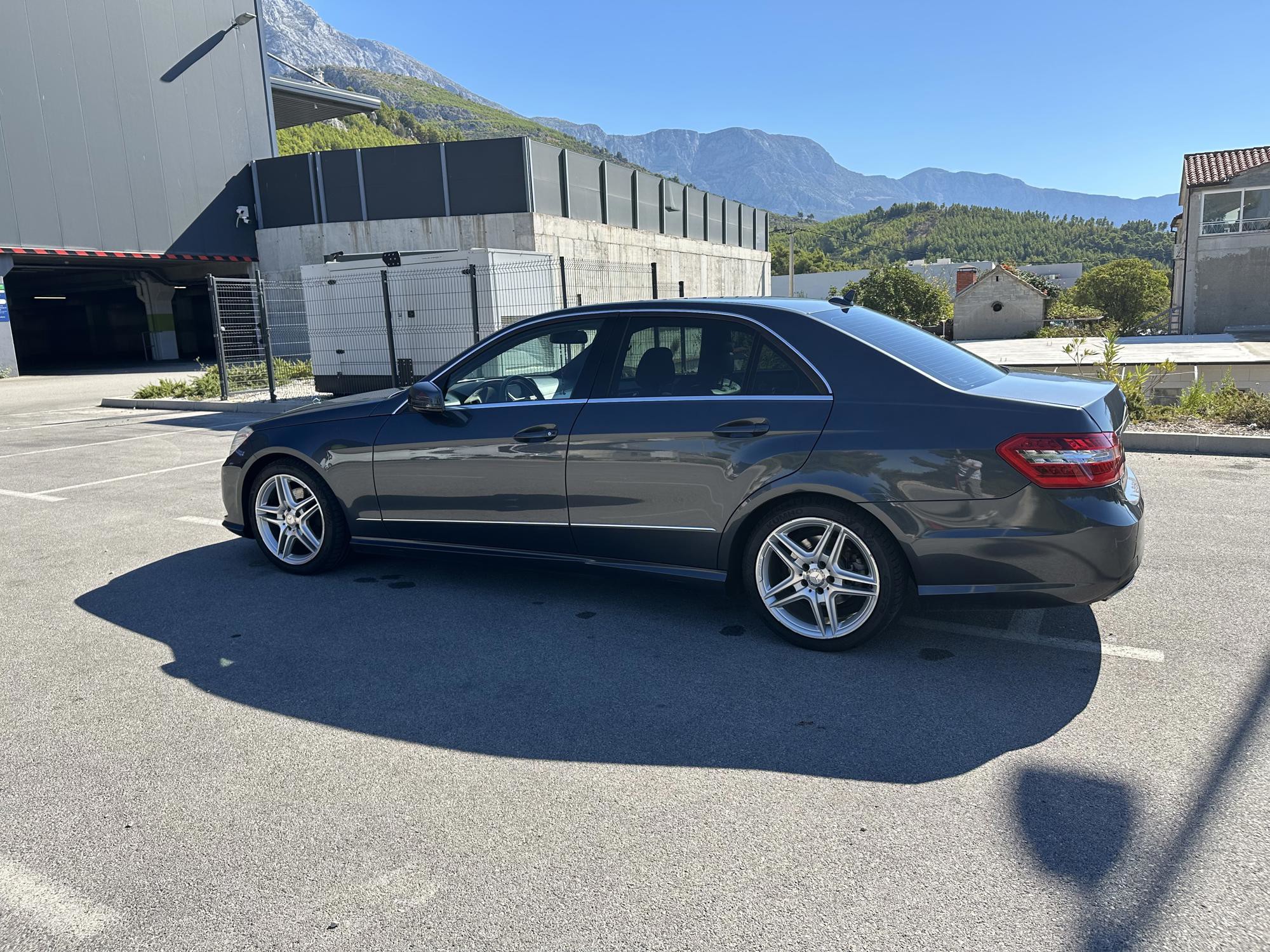 Mercedes E 200 CDI, Amg Line, automatik, pogled izvana - slika 3