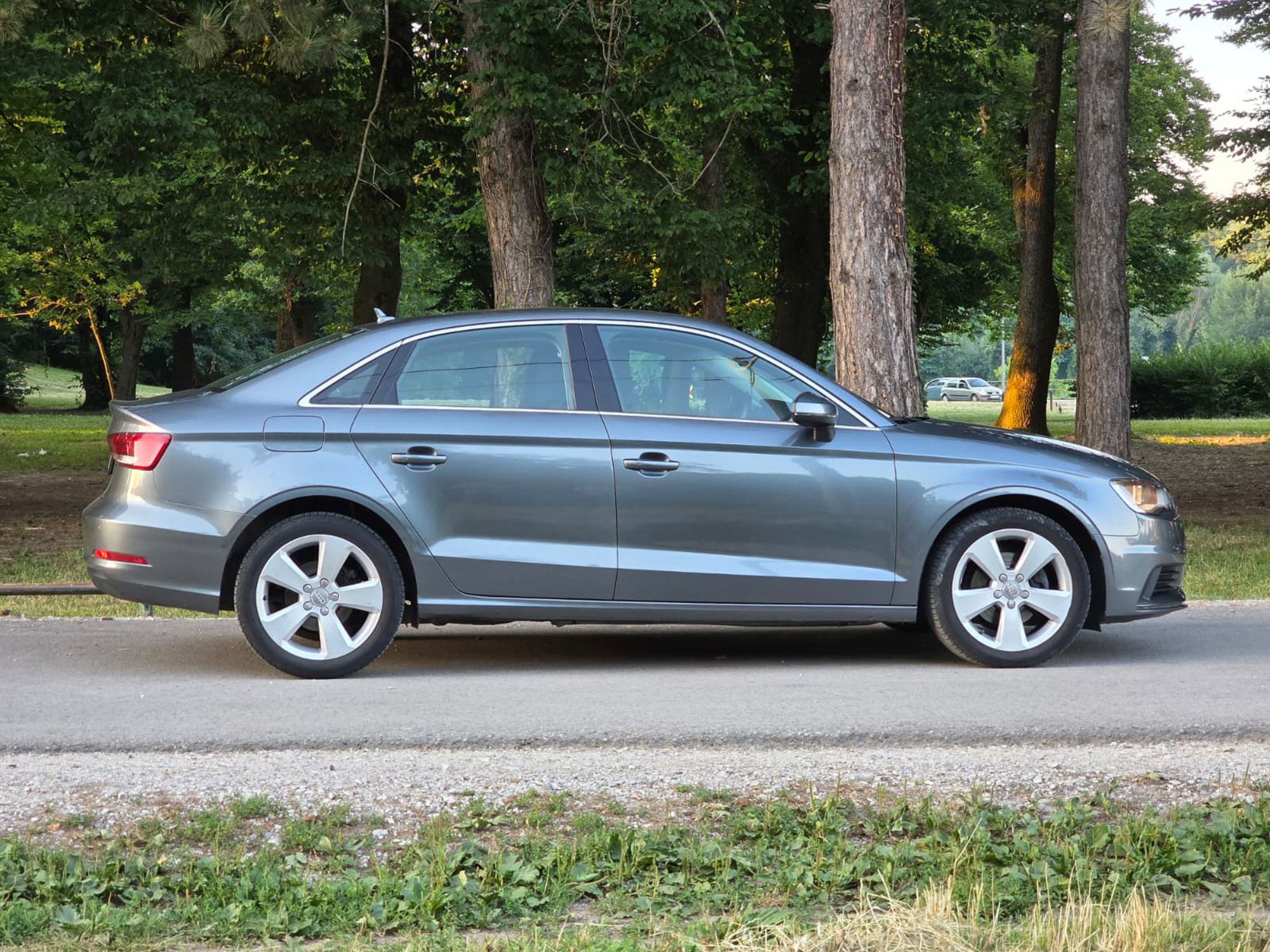 AUDI A3 1.6 LIMUZINA, fotografija 4