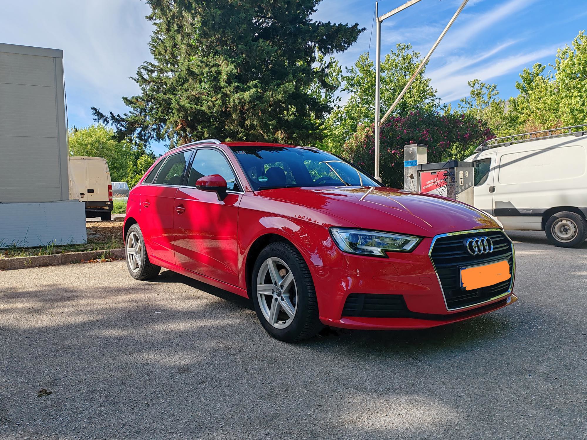 Audi A3 1.6TDI,88tkm 2019, reg.08/27, fotografija 2