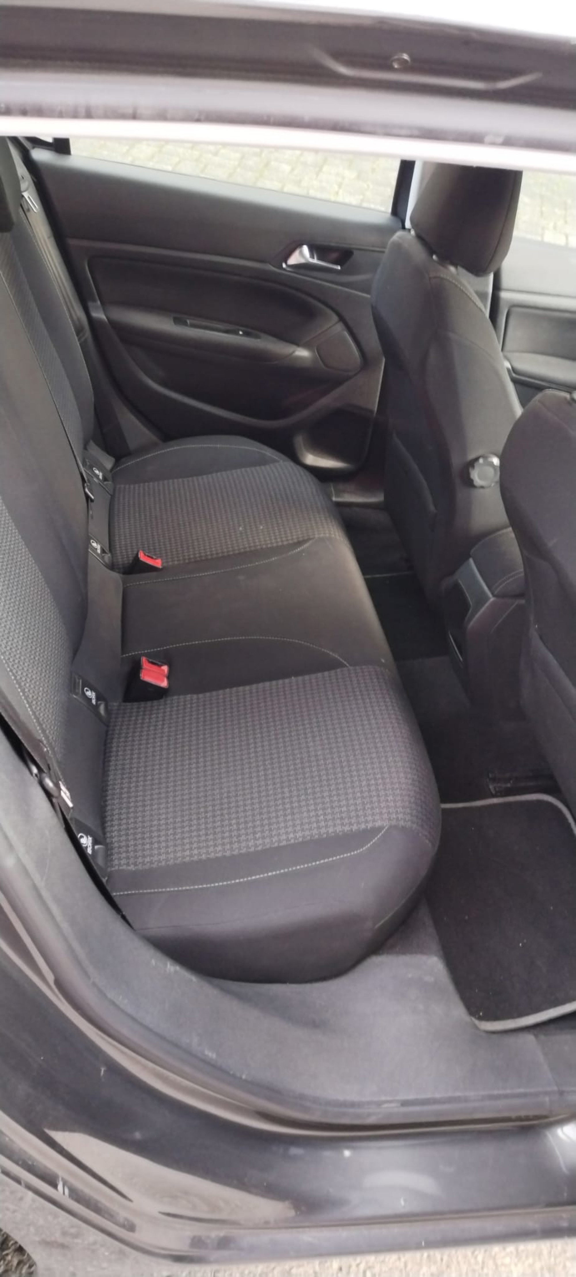 Peugeot 308 HDi 2019, fotografija 2