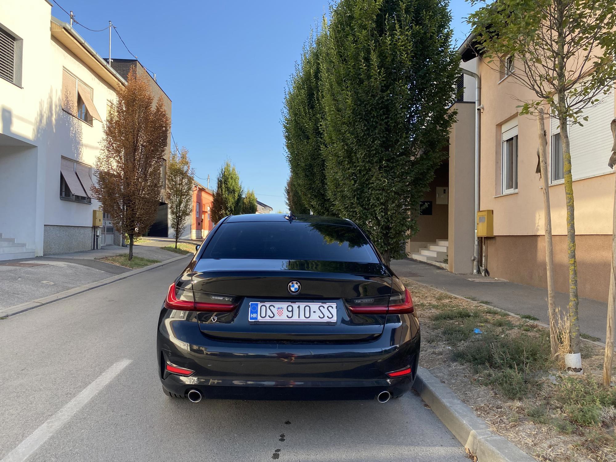 BMW 318 d, 2022.god, pogled izvana - slika 4