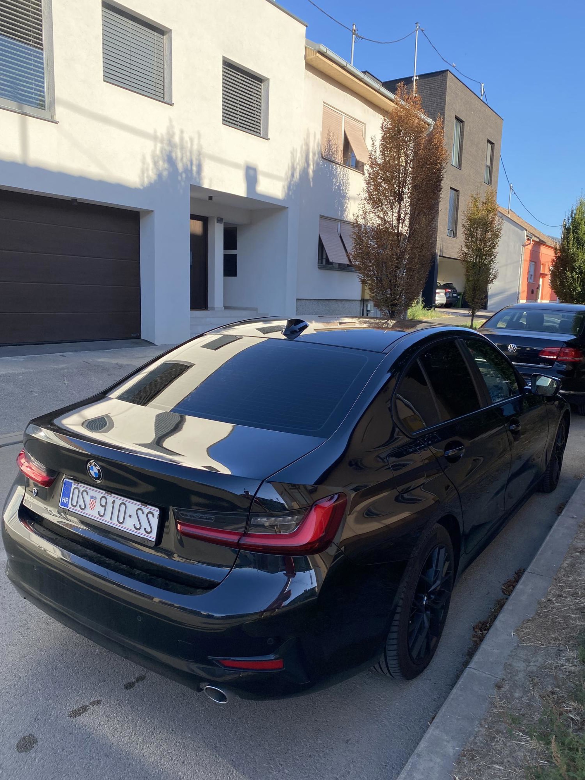 BMW 318 d, 2022.god, pogled izvana - slika 3