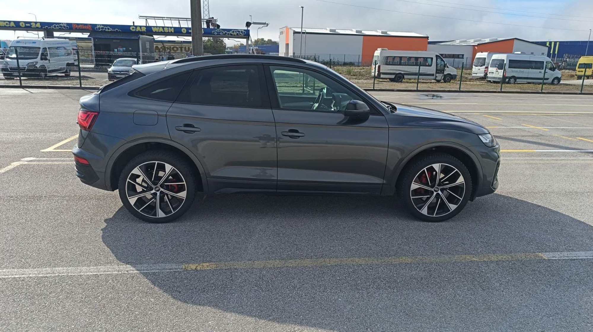 🚘 PRODAJE SE AUDI Q5 SPORTBACK 40 TDI QUATTRO – 3 X S LINE – 204 KS – 2023. GODIŠTE, fotografija 3