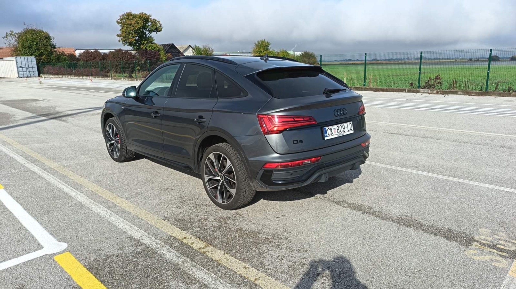 🚘 PRODAJE SE AUDI Q5 SPORTBACK 40 TDI QUATTRO – 3 X S LINE – 204 KS – 2023. GODIŠTE, fotografija 5