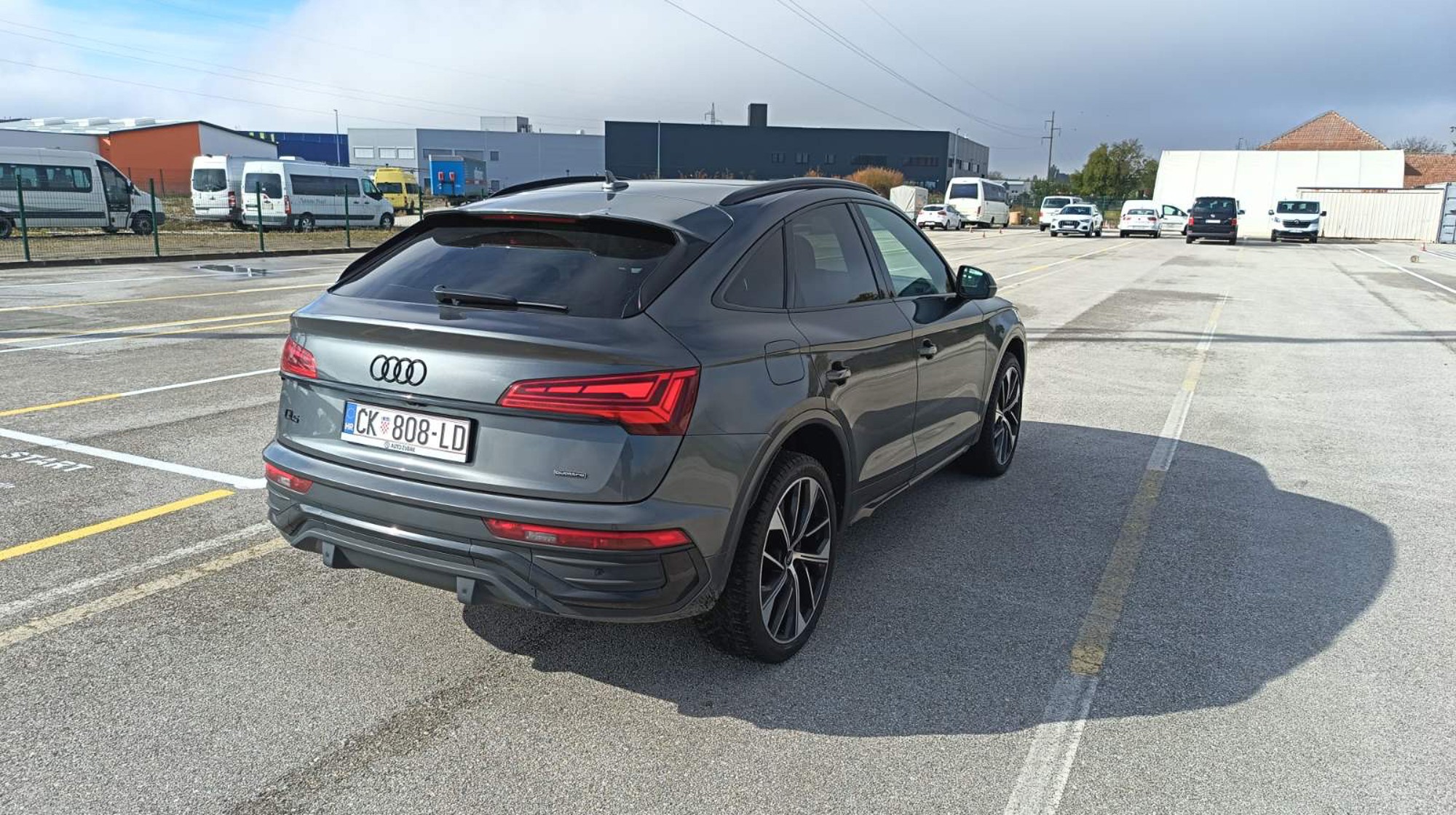 🚘 PRODAJE SE AUDI Q5 SPORTBACK 40 TDI QUATTRO – 3 X S LINE – 204 KS – 2023. GODIŠTE, fotografija 6