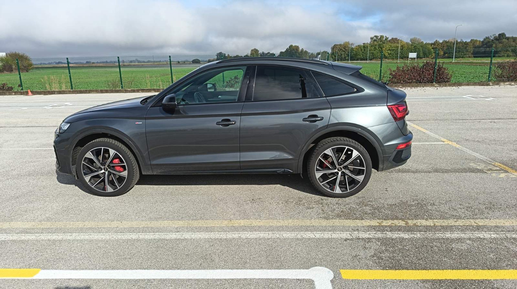 🚘 PRODAJE SE AUDI Q5 SPORTBACK 40 TDI QUATTRO – 3 X S LINE – 204 KS – 2023. GODIŠTE, fotografija 4