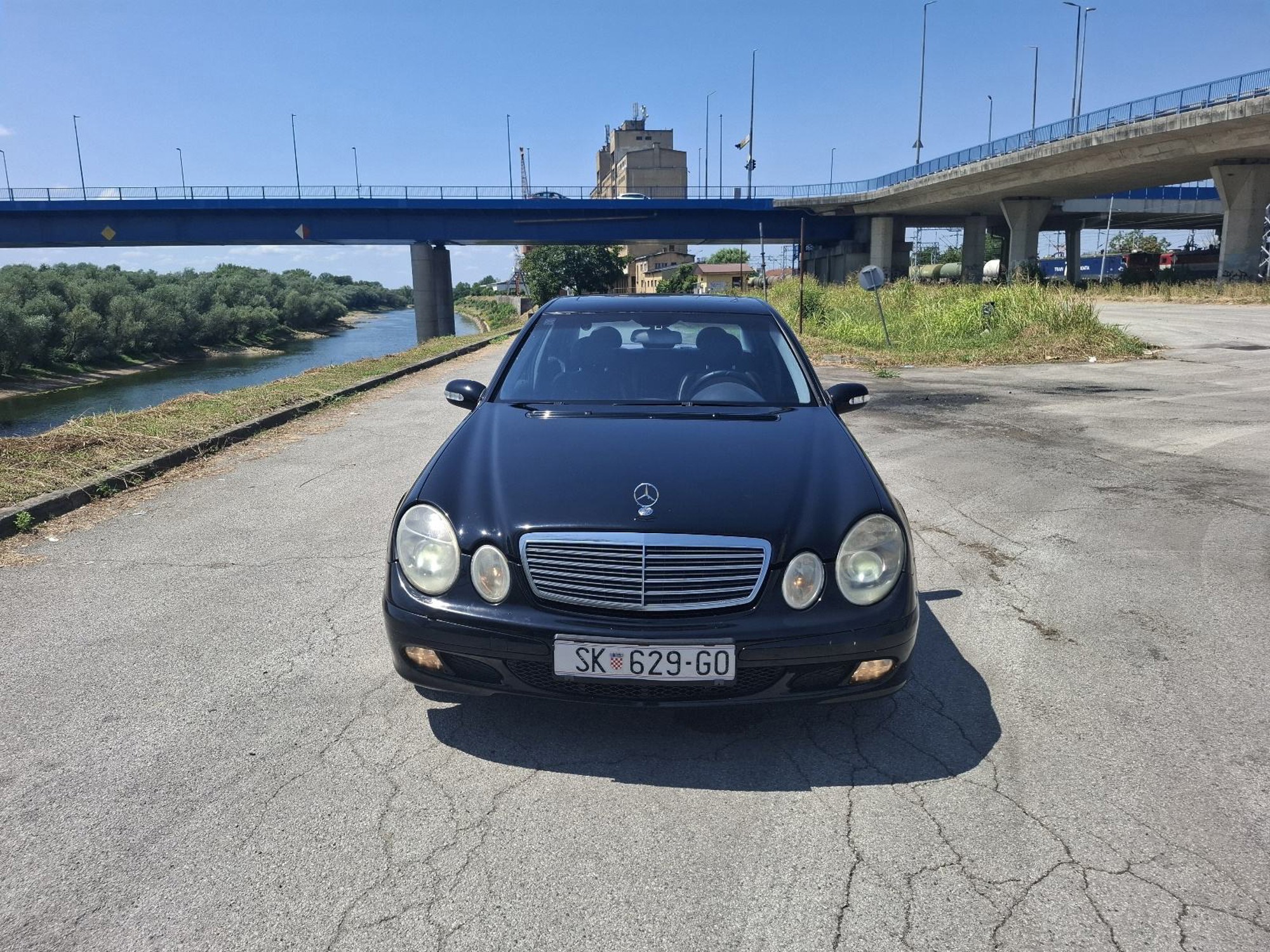 Mercedes-Benz E270 CDI Avantgarde Automatik | Reg 07/2027, fotografija 3