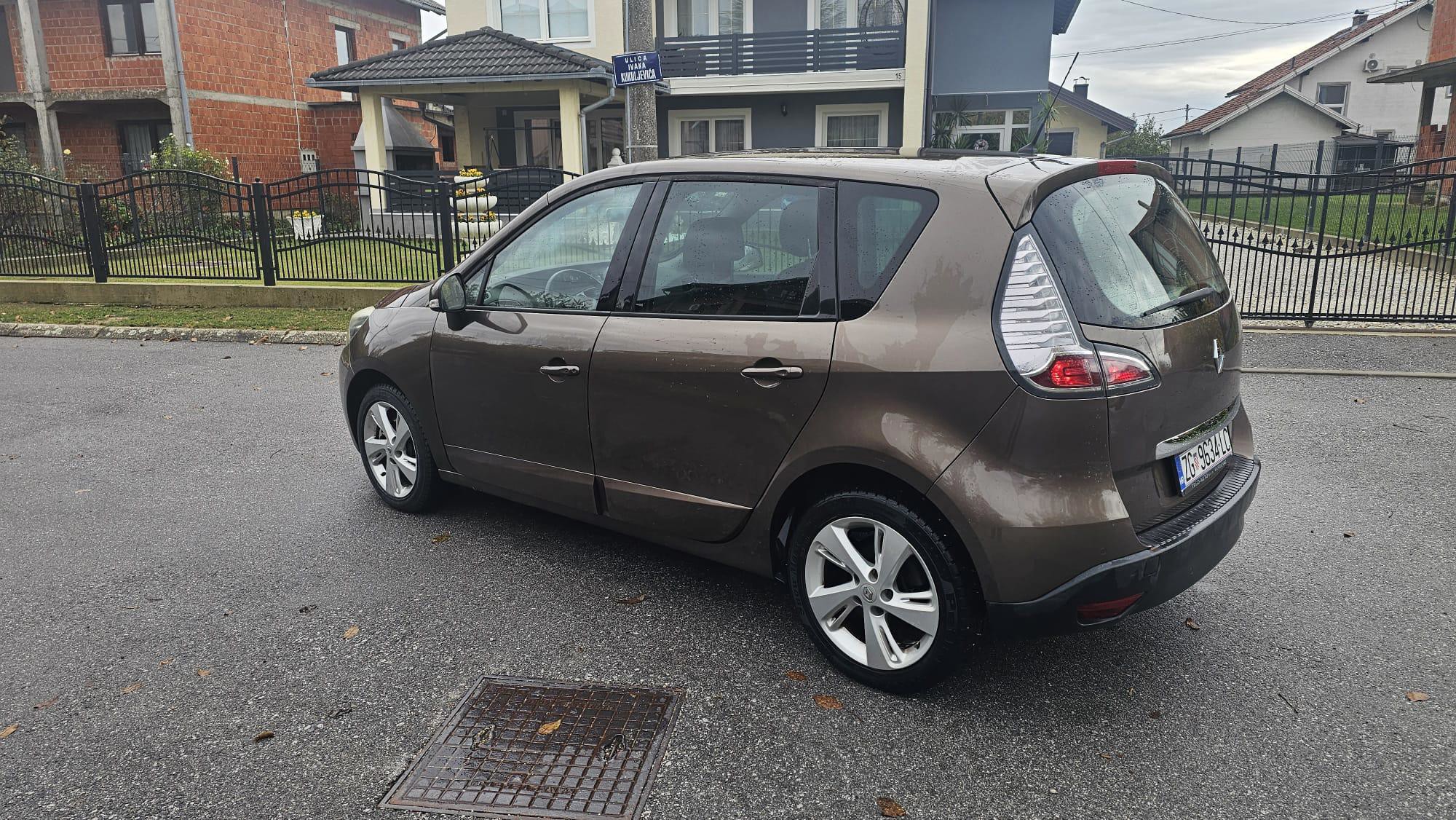 Renault Scenic 1.5 dci 2014 KARTICE #ZAMJENA, fotografija 4