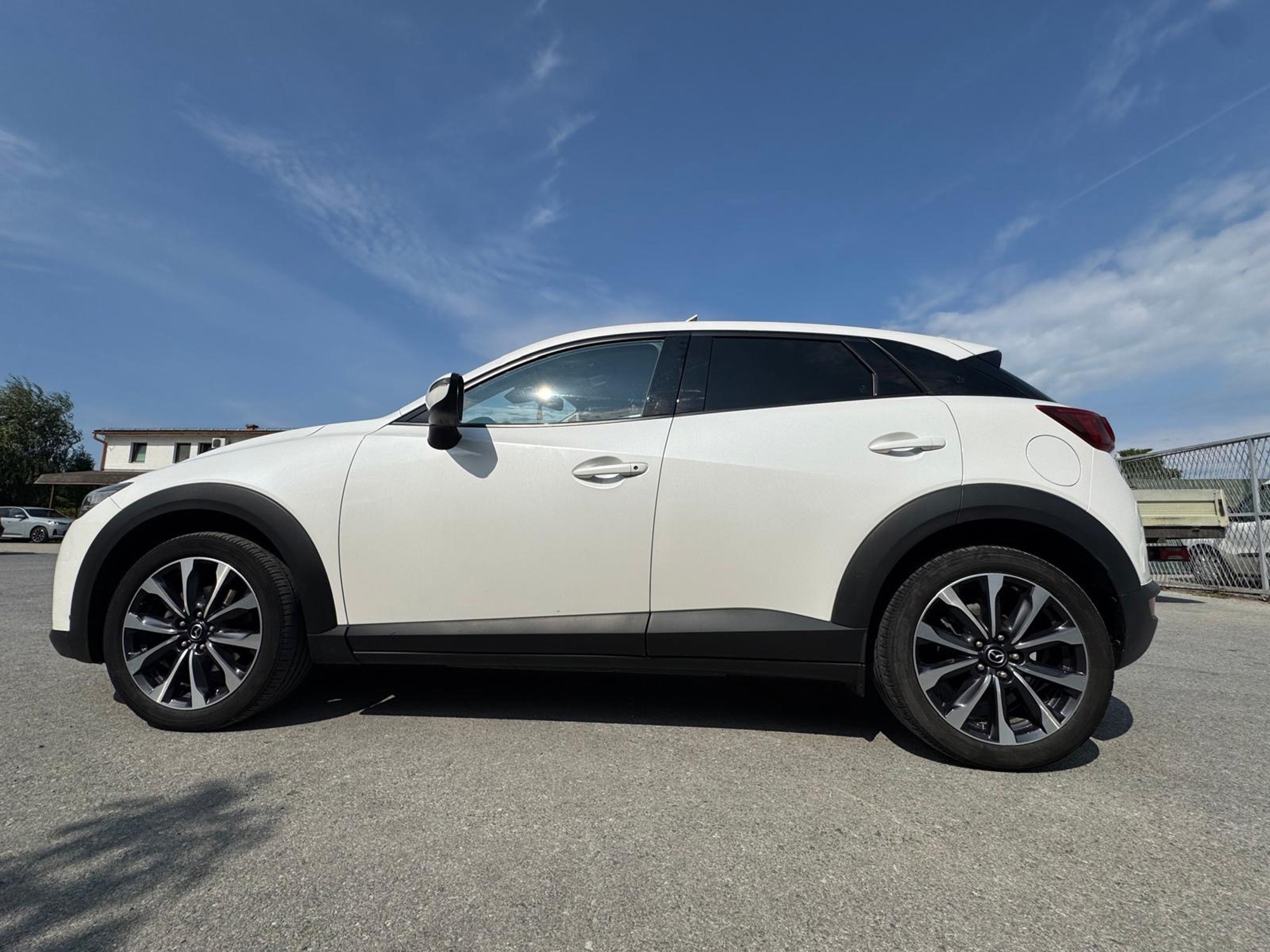 Mazda cx3, pogled izvana - slika 2