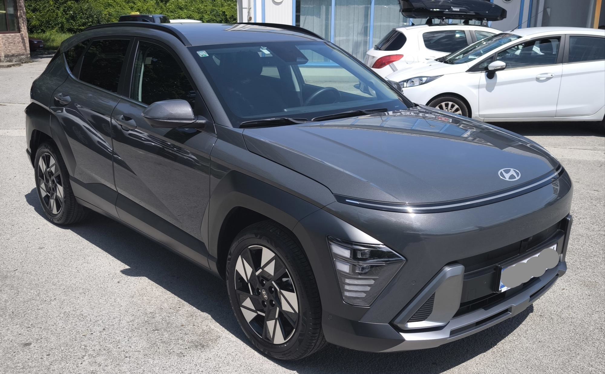 Hyundai Kona 1.6 GDI HEV Premium Plus 6DCT | 11.617 km, pogled izvana - slika 2