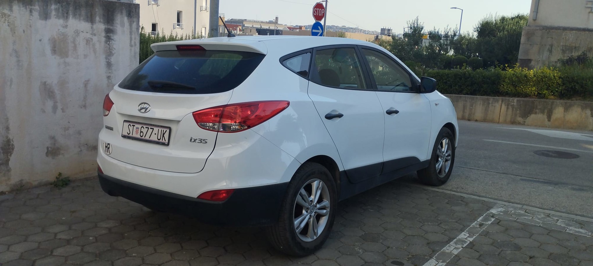 Hyundai ix35 2.0, fotografija 3