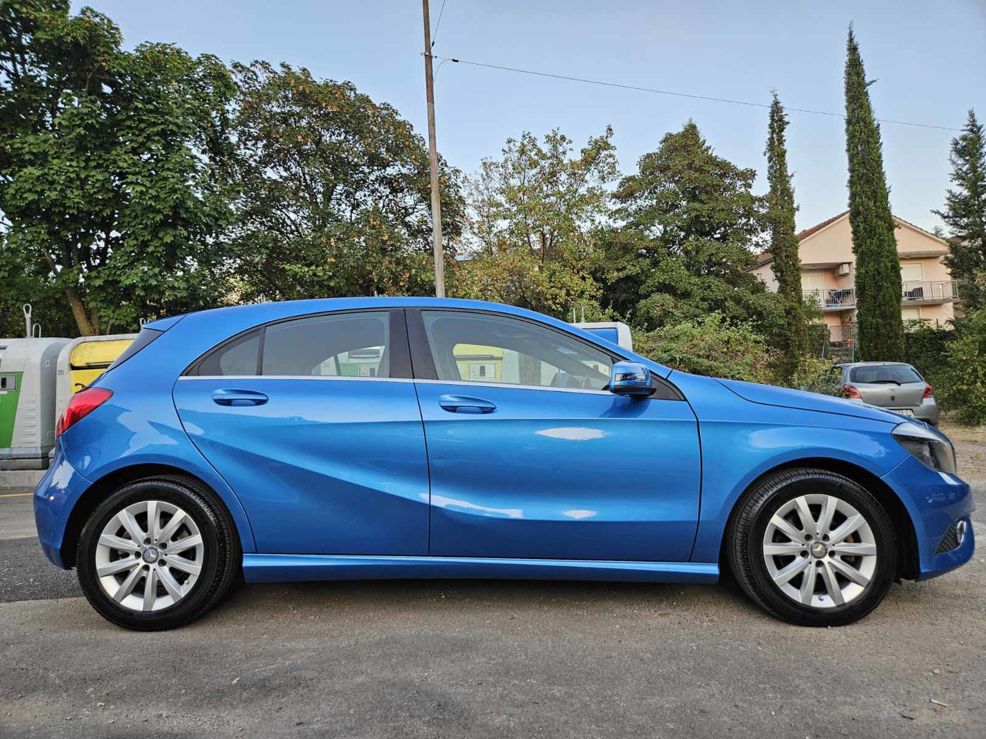 Mercedes-Benz A-klasa 180 CDI Style automatik 2015. reg. do 09/2027, fotografija 2