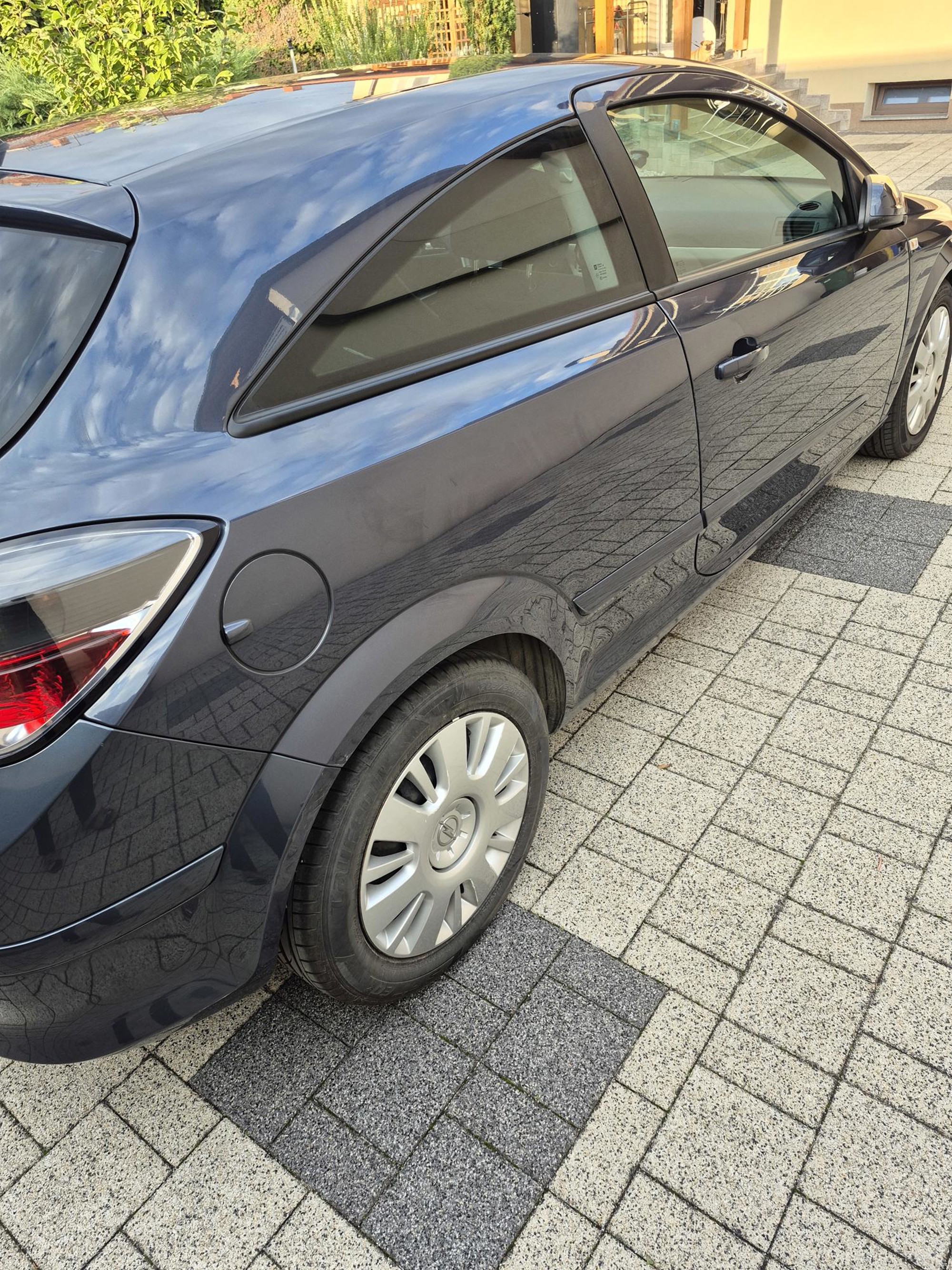 Astra gtc enjoy, fotografija 3