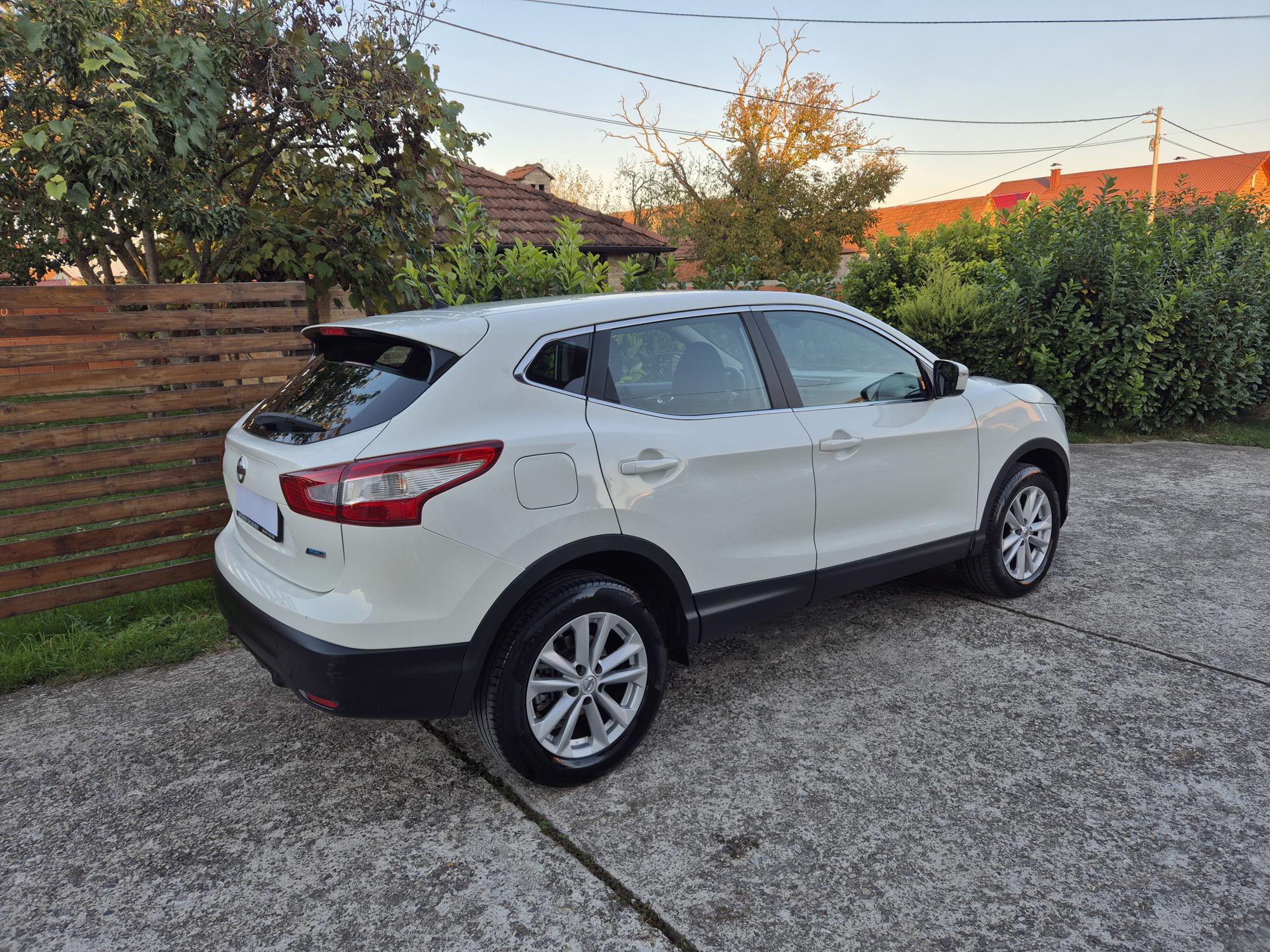 NISSAN QASHQAI - 1.5 DCI - ACENTA - 2015g - NOVI MODEL - SERVISNA KNJIGA - NIJE UVOZ -, fotografija 9