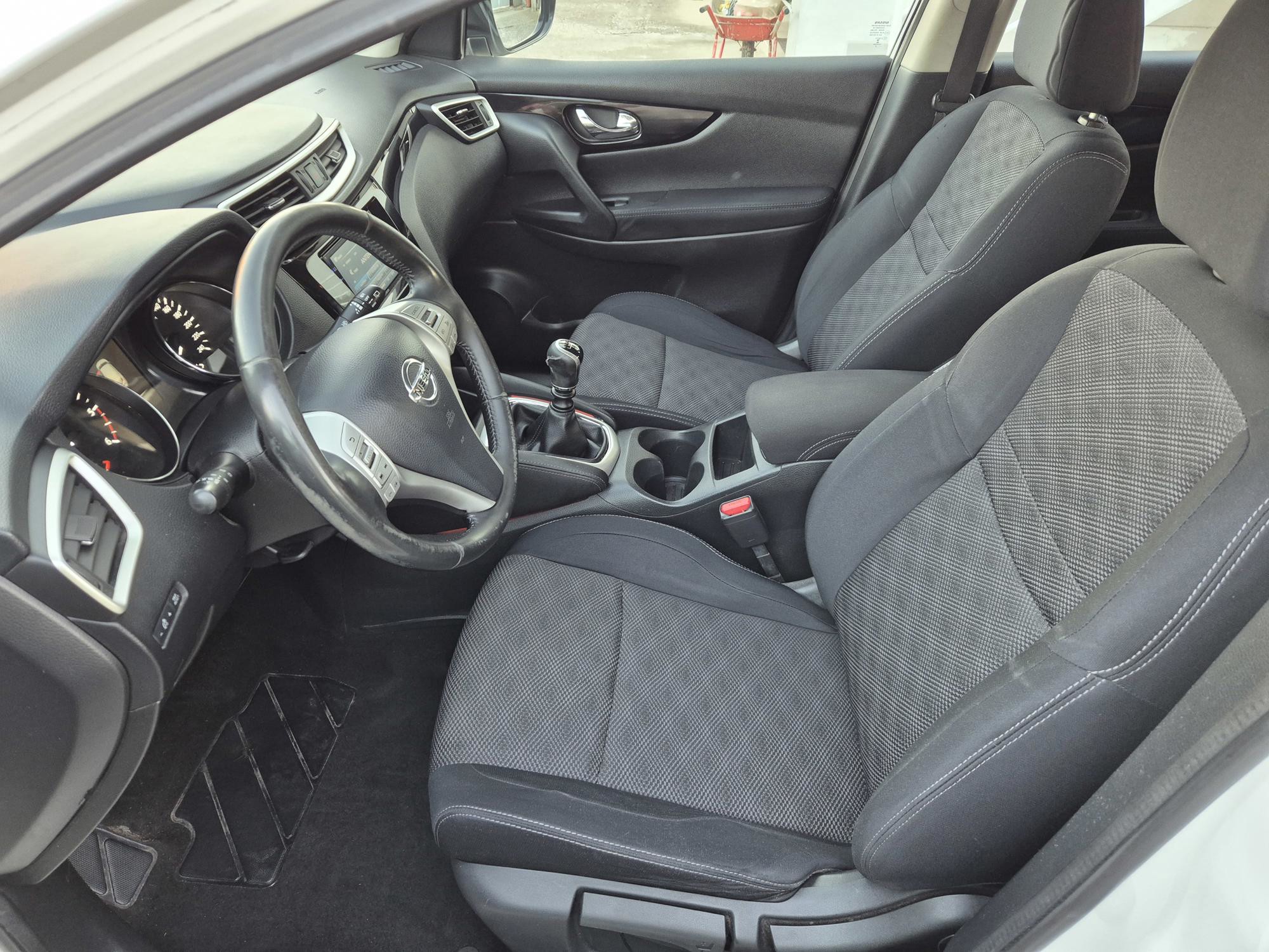 NISSAN QASHQAI - 1.5 DCI - ACENTA - 2015g - NOVI MODEL - SERVISNA KNJIGA - NIJE UVOZ -, fotografija 12