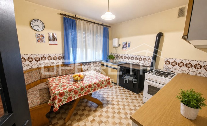 PRODAJA, KUĆA, SISAK, SAMOSTOJEĆA, 360m2