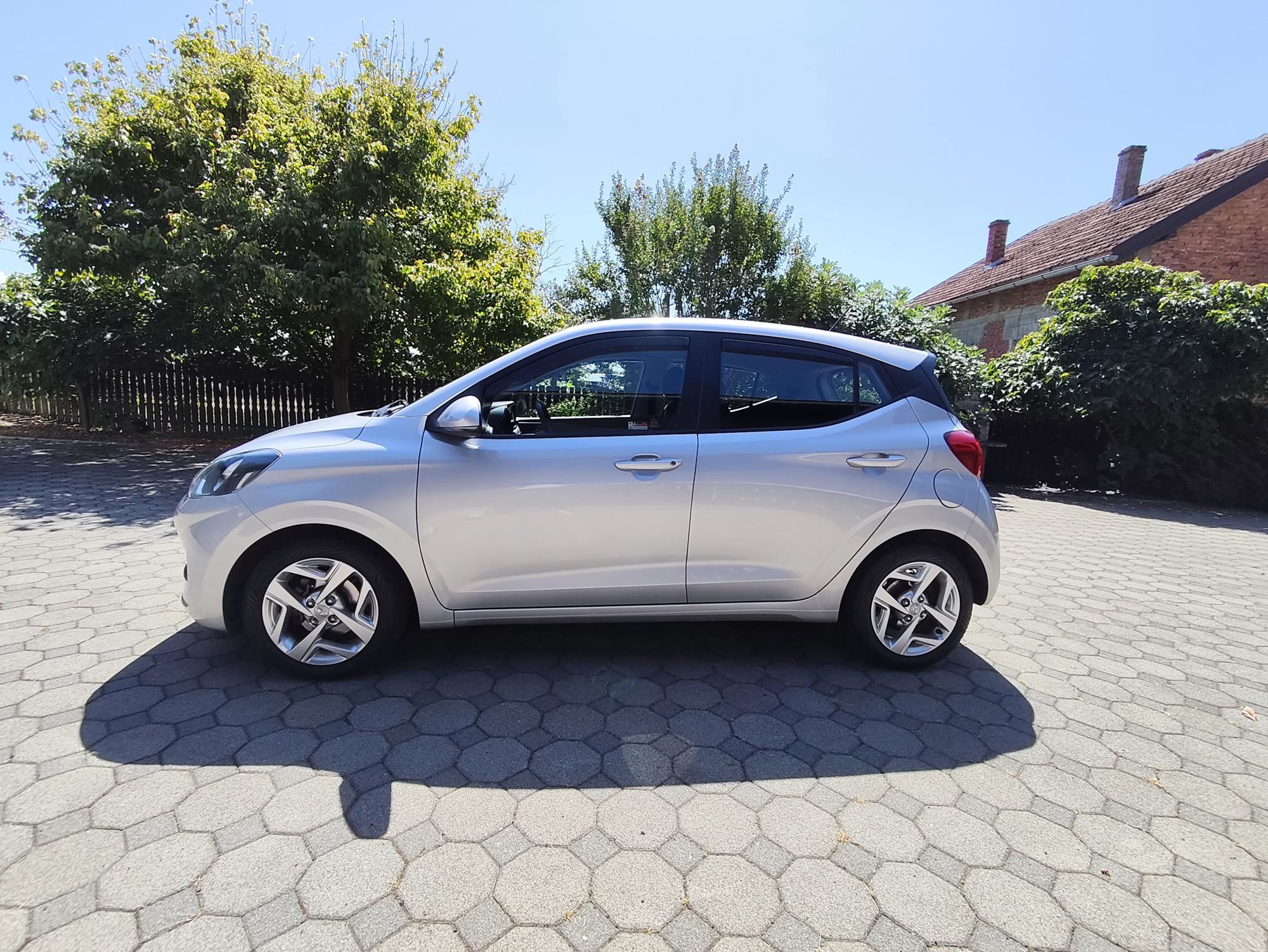 Hyundai i10 automatik, fotografija 3
