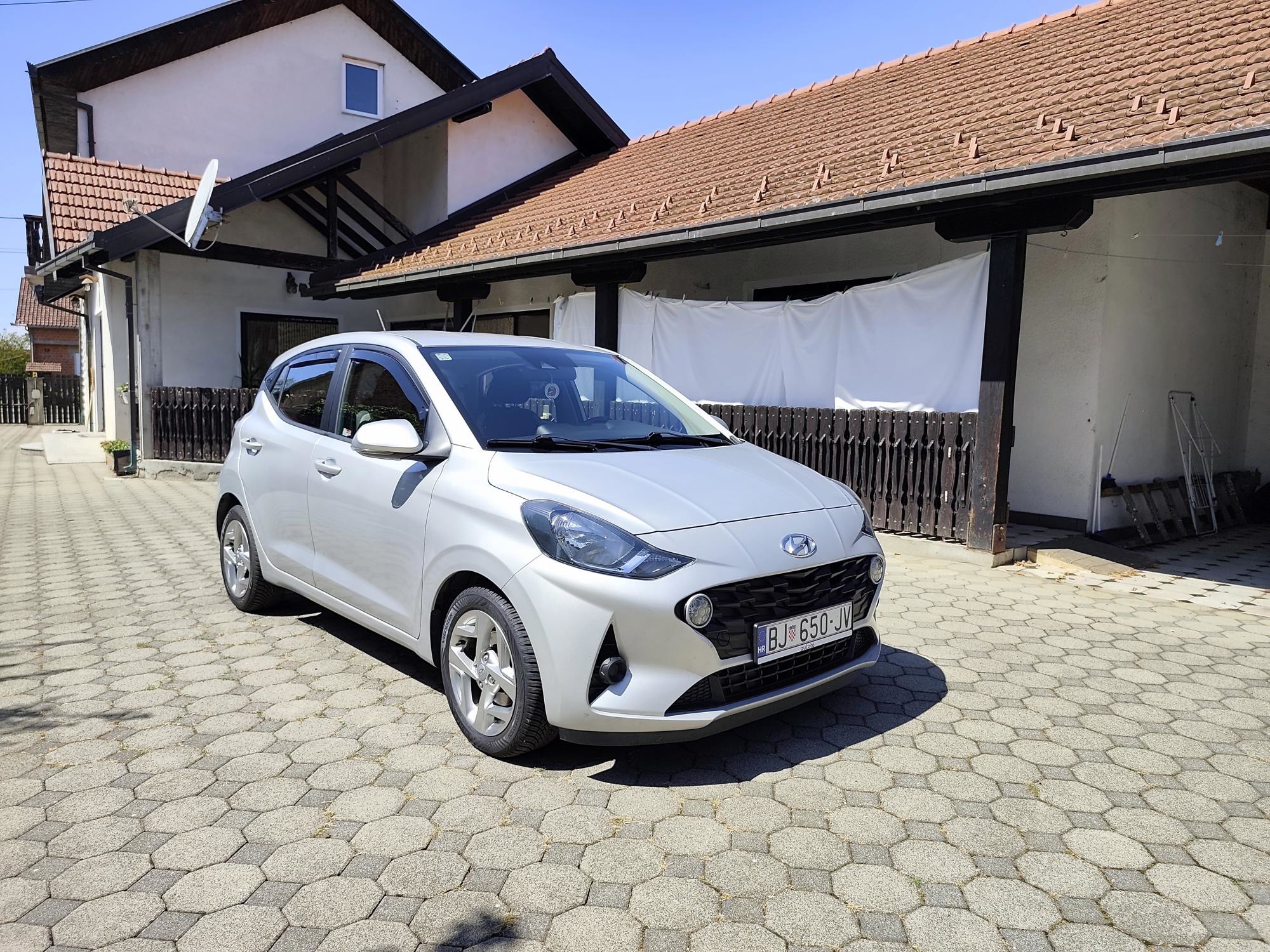 Hyundai i10 automatik, fotografija 2