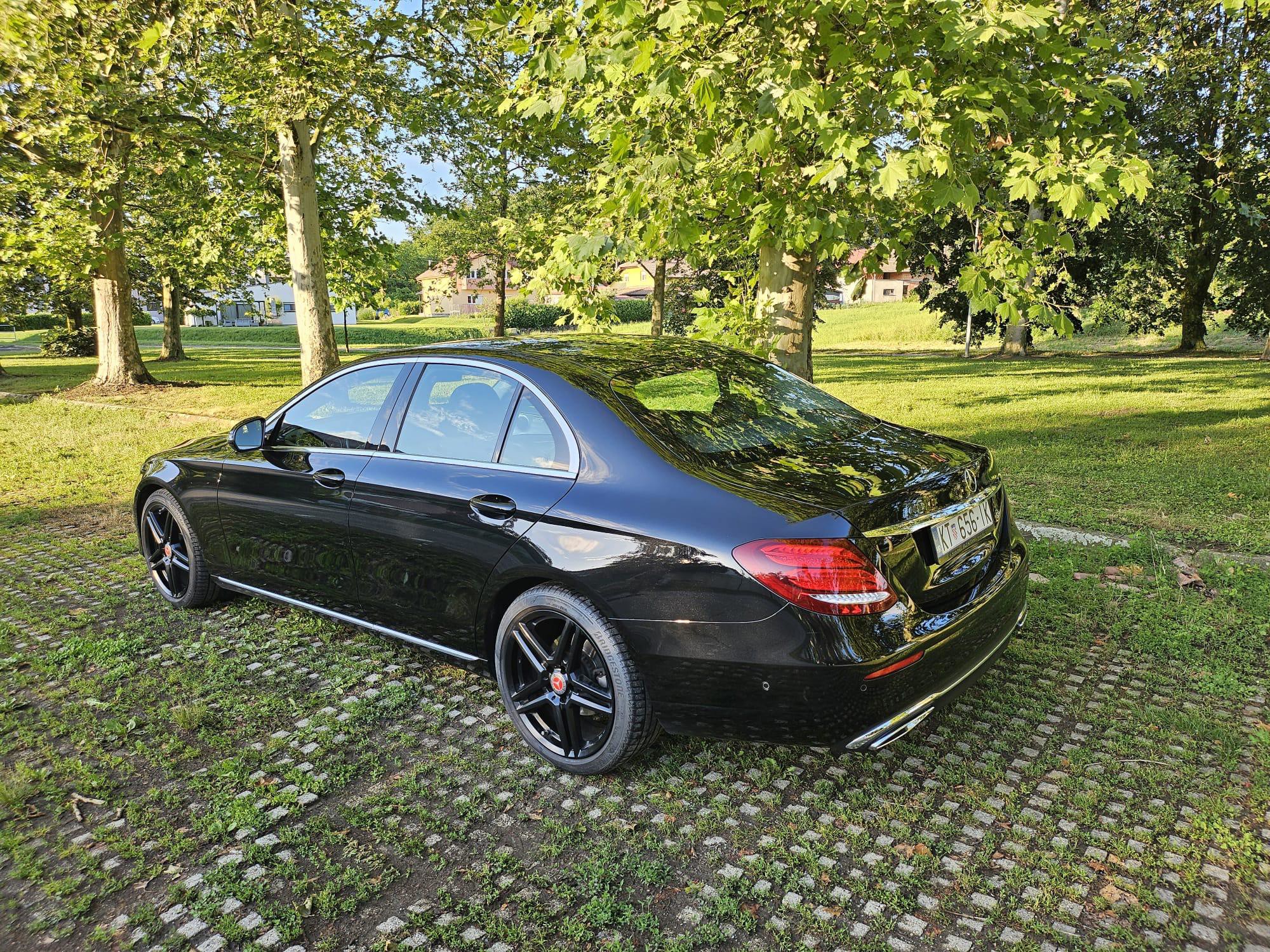 Mercedes-Benz E-klasa E220d, fotografija 3