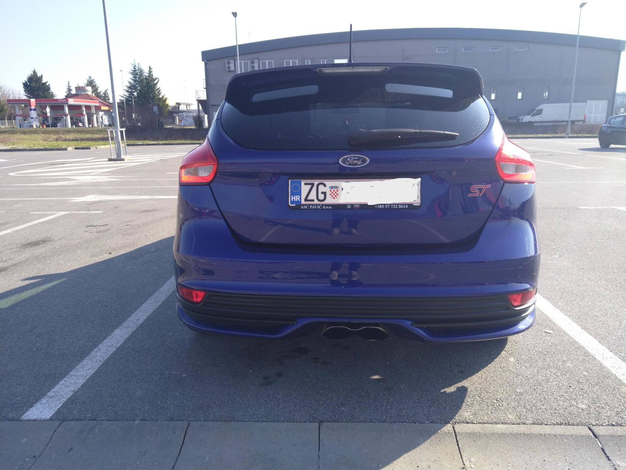 Ford Focus ST 2,0TDCI reg 1.god, fotografija 4