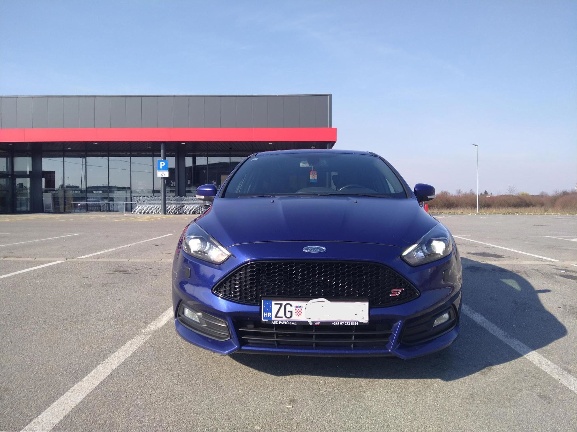 Ford Focus ST 2,0TDCI reg 1.god, fotografija 2