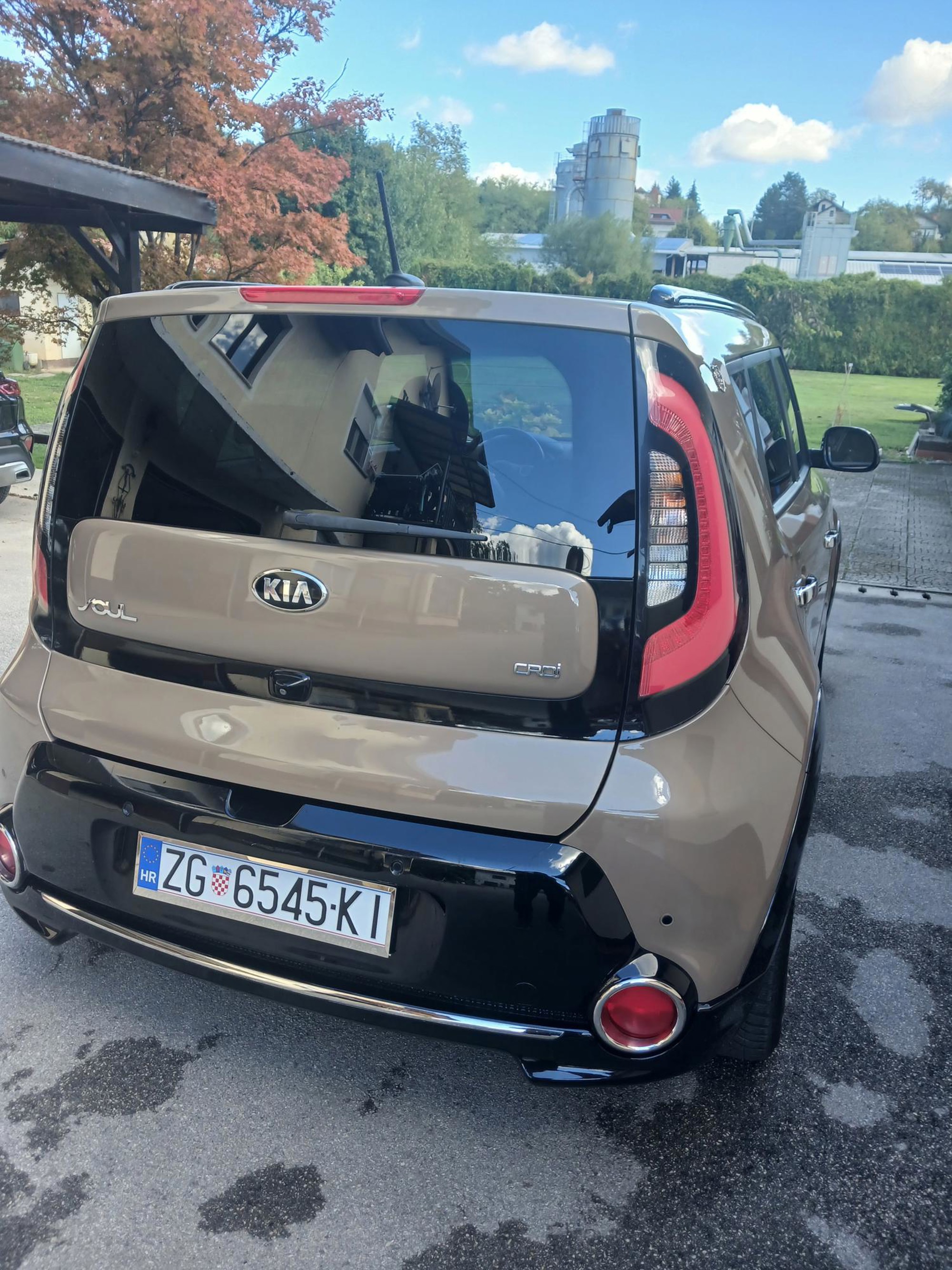 Kia Soul 1.6 CRDI Spirit+Vip paket, fotografija 2