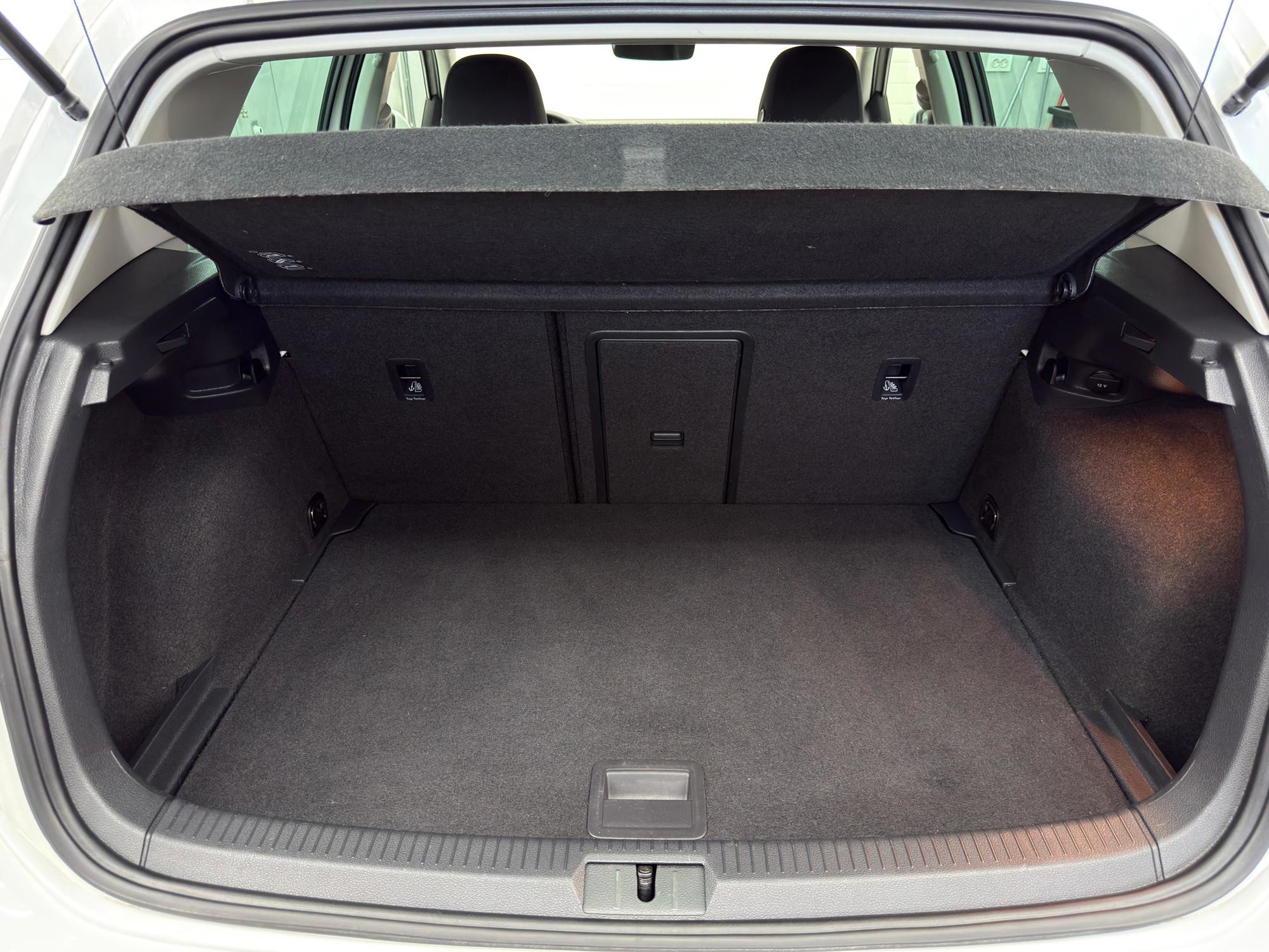 Golf 7,5 2.0 TDI R Line 110 kw, pogled izvana - slika 2