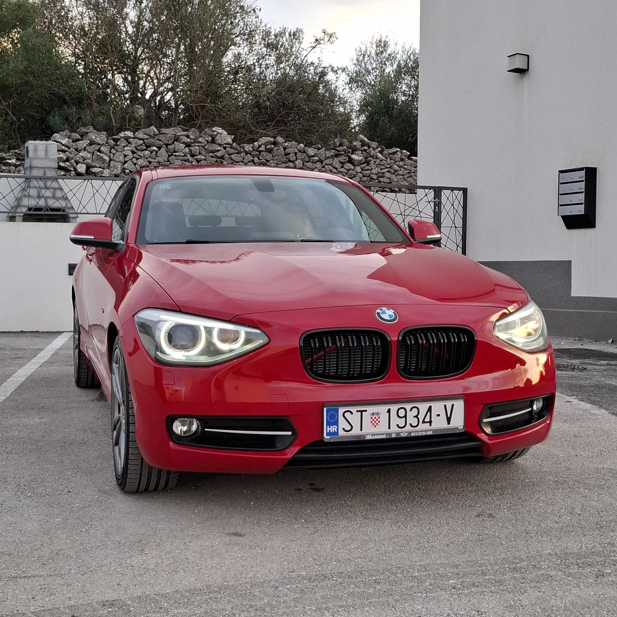 Bmw f20 116D Sport, fotografija 3