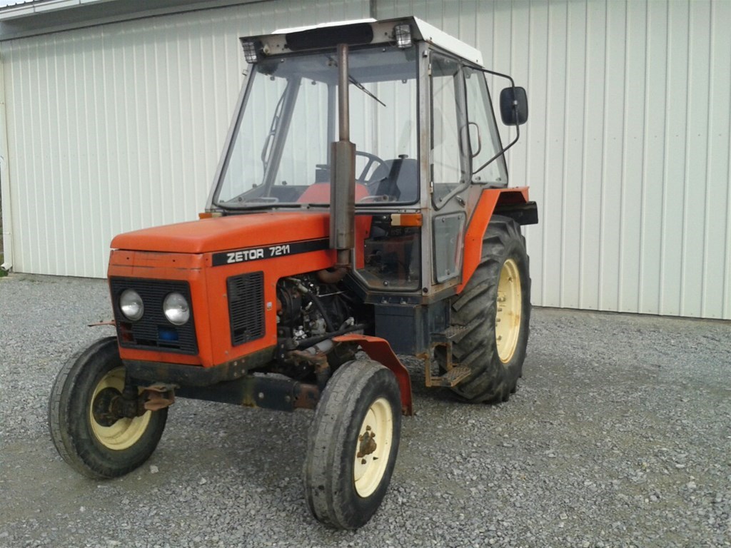 Zetor 7211 | INDEX OGLASI