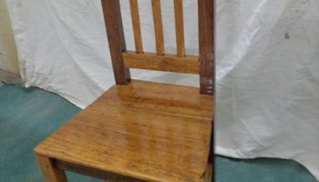 Restaurirane stolice