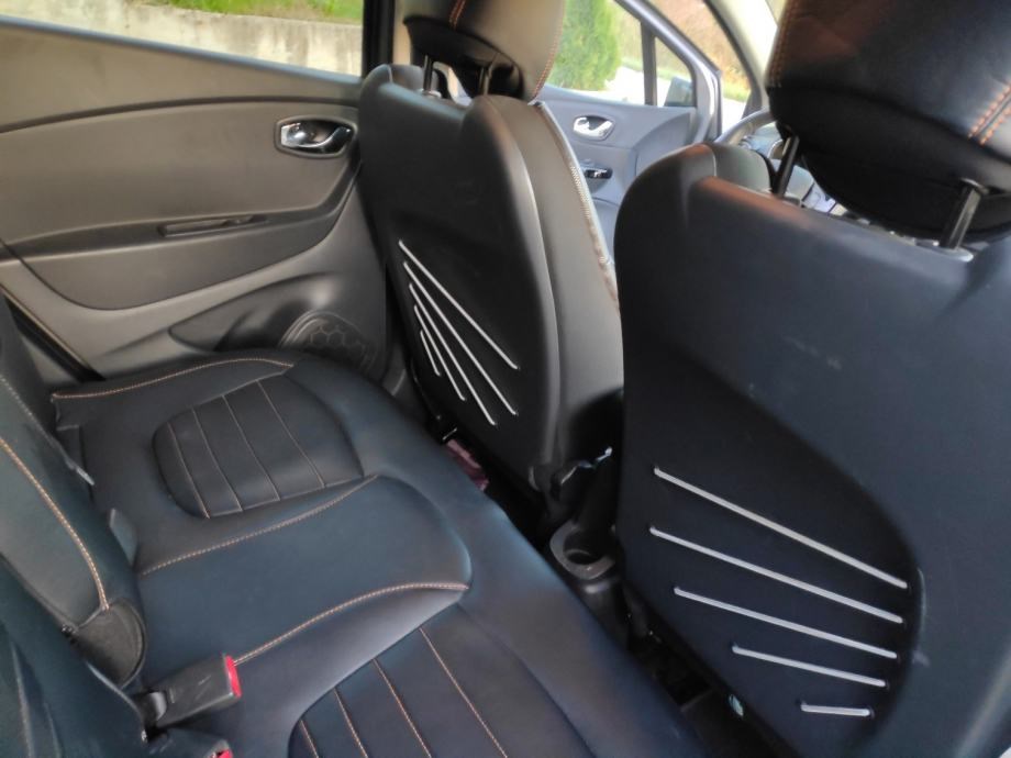 Renault Captur dCi 90, navigacija, automatska klima, koža | INDEX OGLASI