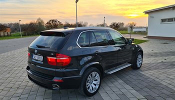 BMW X5 3.0 Diesel M-Sport,xDrive,automatik,Kupljen u HR,crno nebo,euro kuka,kamera,grijanje sjedala,memorija sjedala,koža,el.sjedala,el.volan,alu19,Bi-xenon,PDC,automatska duga svjetla